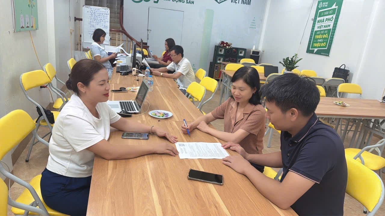 Nhà đất mặt phố Ân Thi, Hưng Yên - 9, m² giá 2.7 tỷ