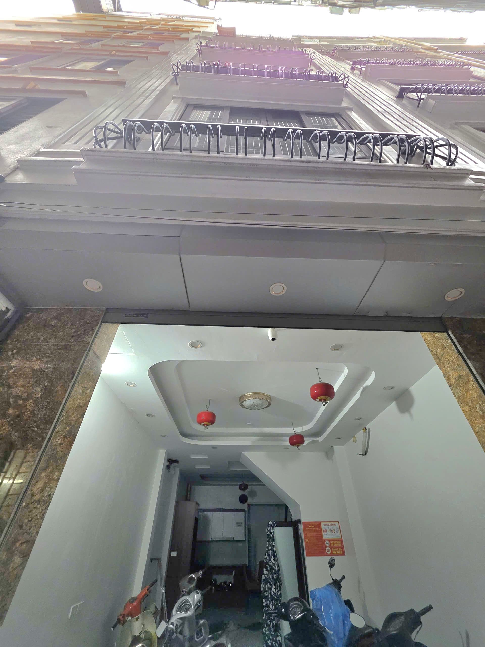 Nhà đất mặt phố, Thanh Trì, Hà Nội - 44m² giá 9 tỷ