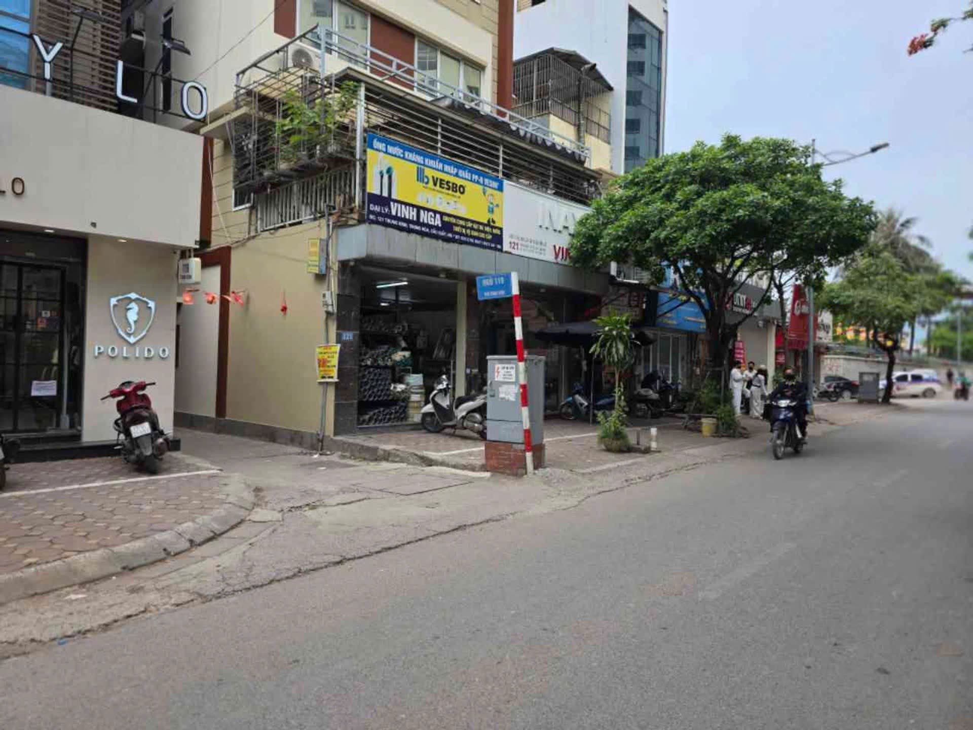 Nhà đất mặt phố, Cầu Giấy, Hà Nội - 75m² giá 33.5 tỷ