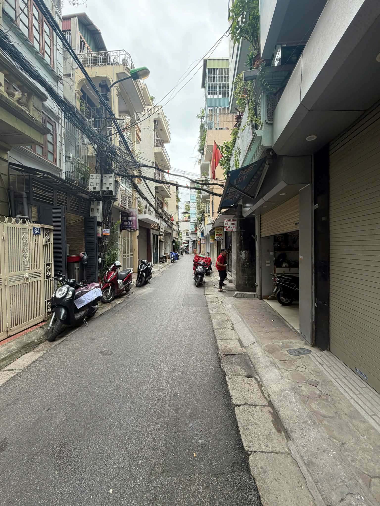 Nhà đất mặt phố, Hai Bà Trưng, Hà Nội - 15.4m² giá 2.9 tỷ