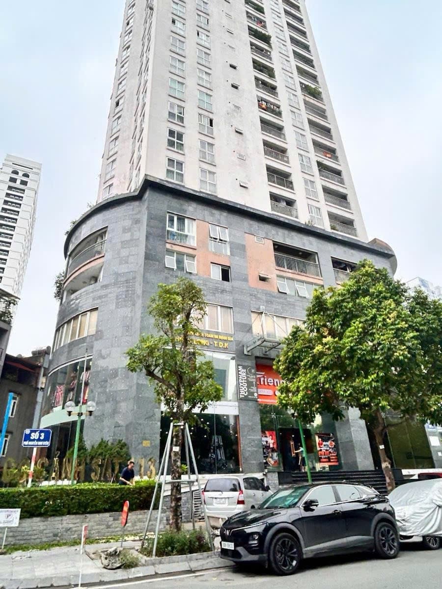 Căn hộ mặt phố Cầu Giấy, Hà Nội - 98m² giá 1, .2 tỷ