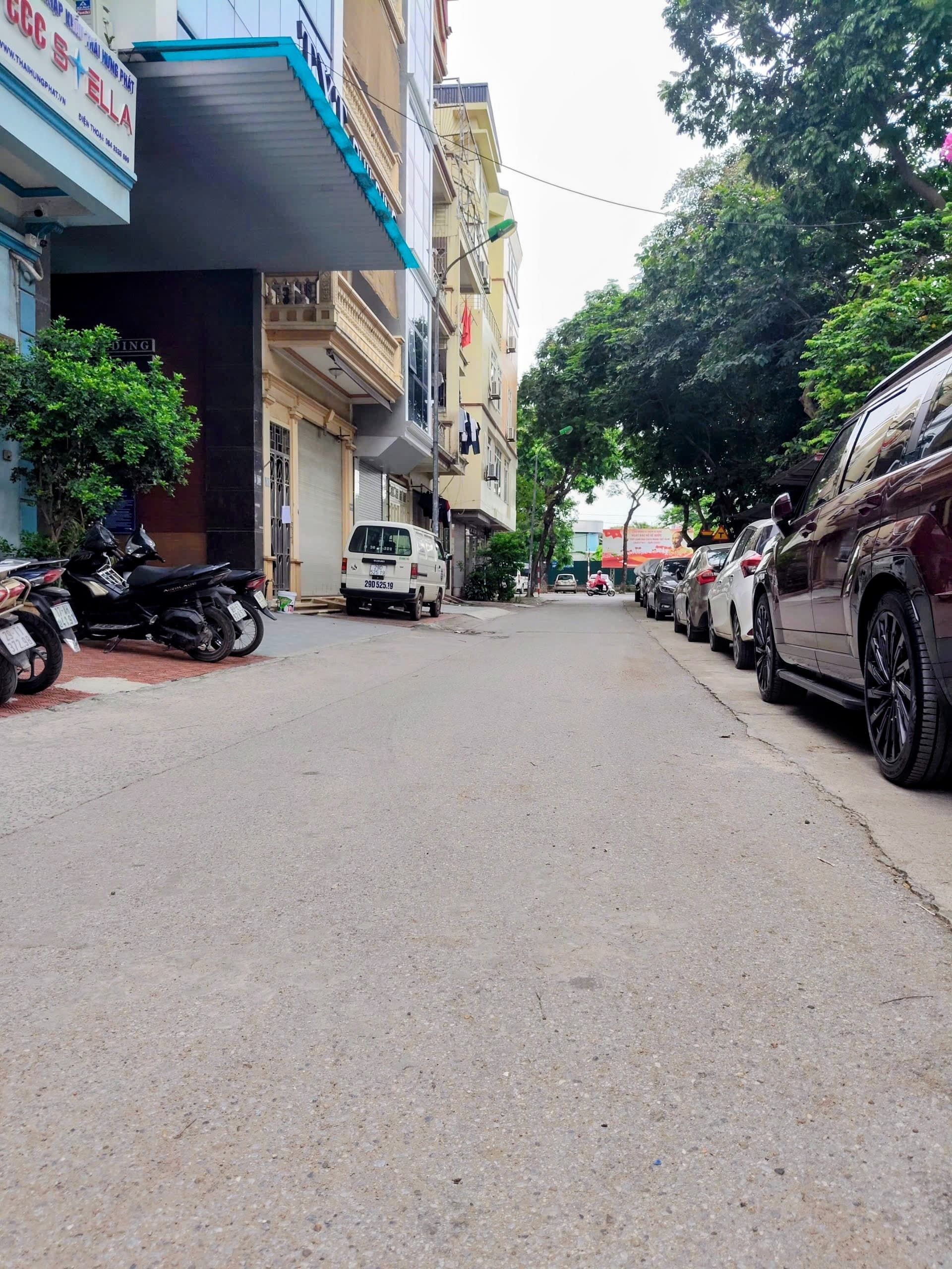 Nhà đất mặt phố, Hoàng Mai, Hà Nội - 145m² giá 58 tỷ
