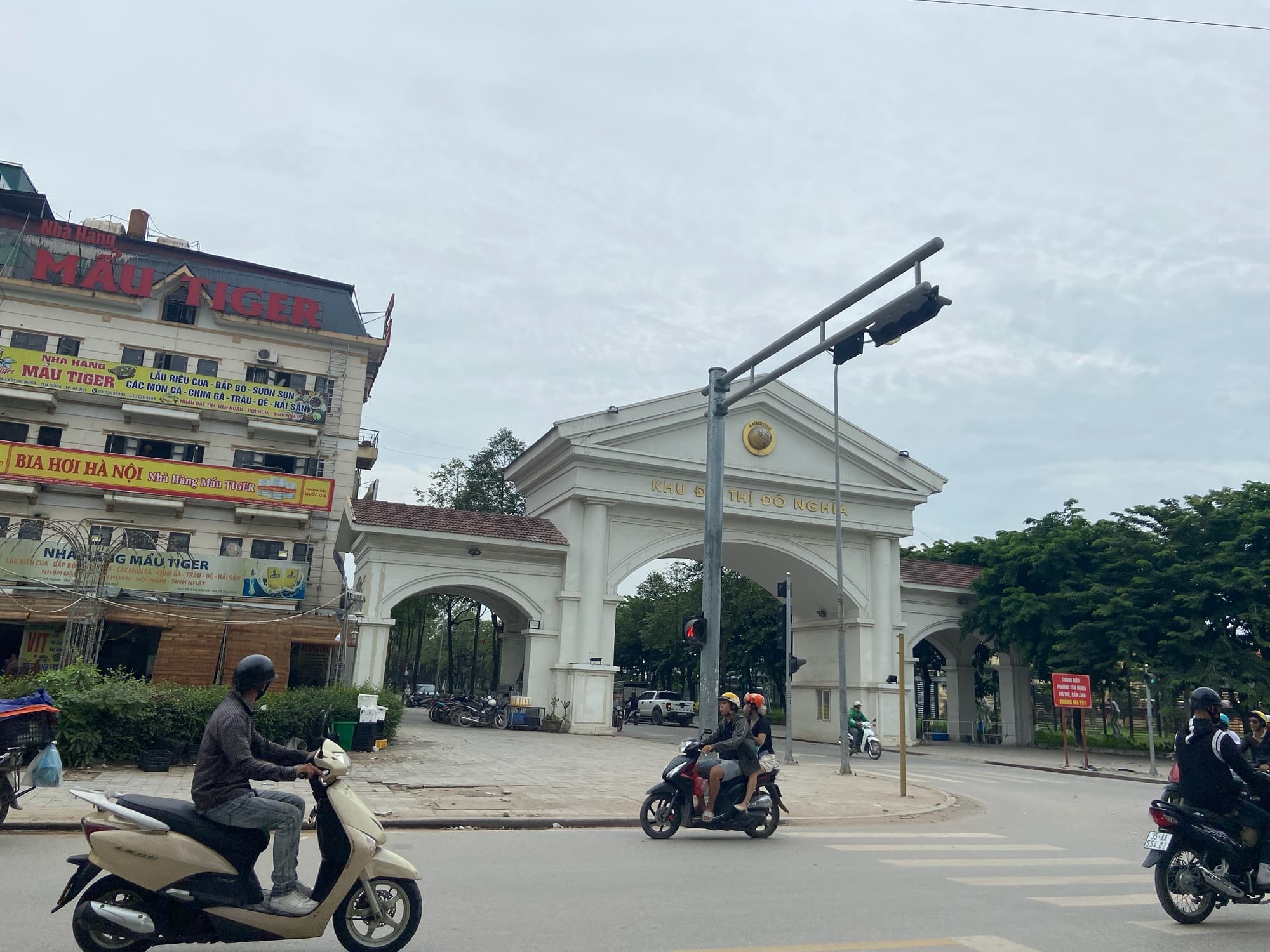 Nhà đất mặt phố, Hà Đông, Hà Nội - 32m² giá 6.8 tỷ