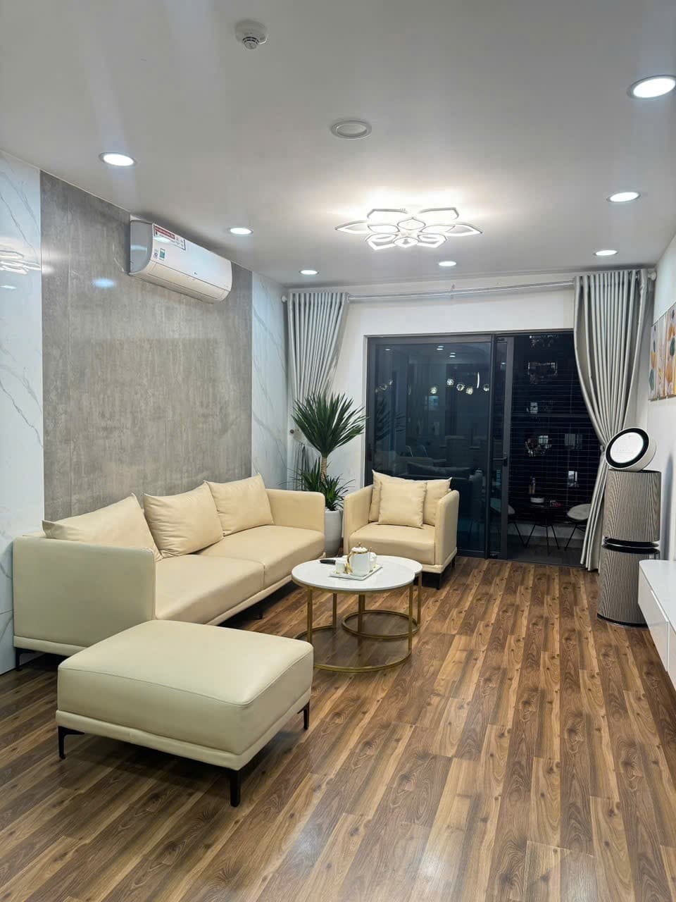 Căn hộ mặt phố, Bắc Từ Liêm, Hà Nội - 113m² giá 10.2 tỷ
