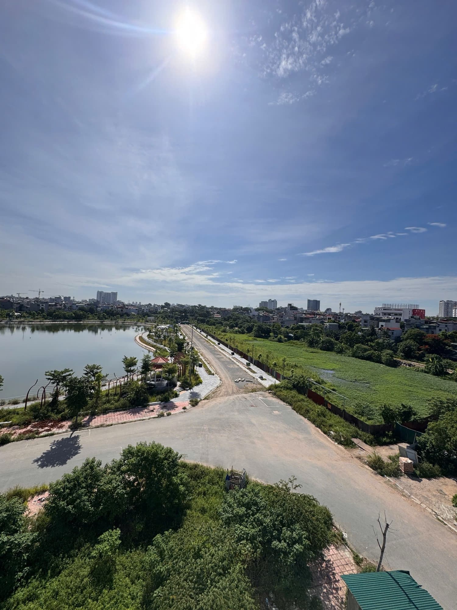 Nhà đất mặt phố, Long Biên, Hà Nội - 90m² giá 40 tỷ