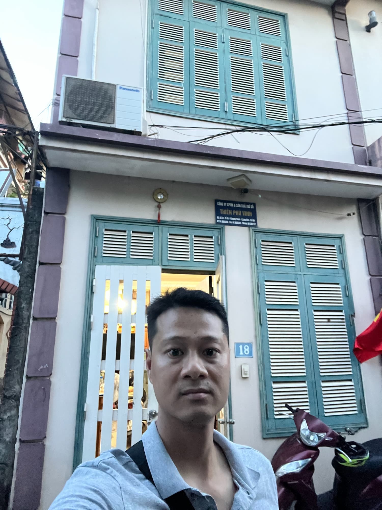 Nhà đất mặt phố, Long Biên, Hà Nội - 31m² giá 4.5 tỷ