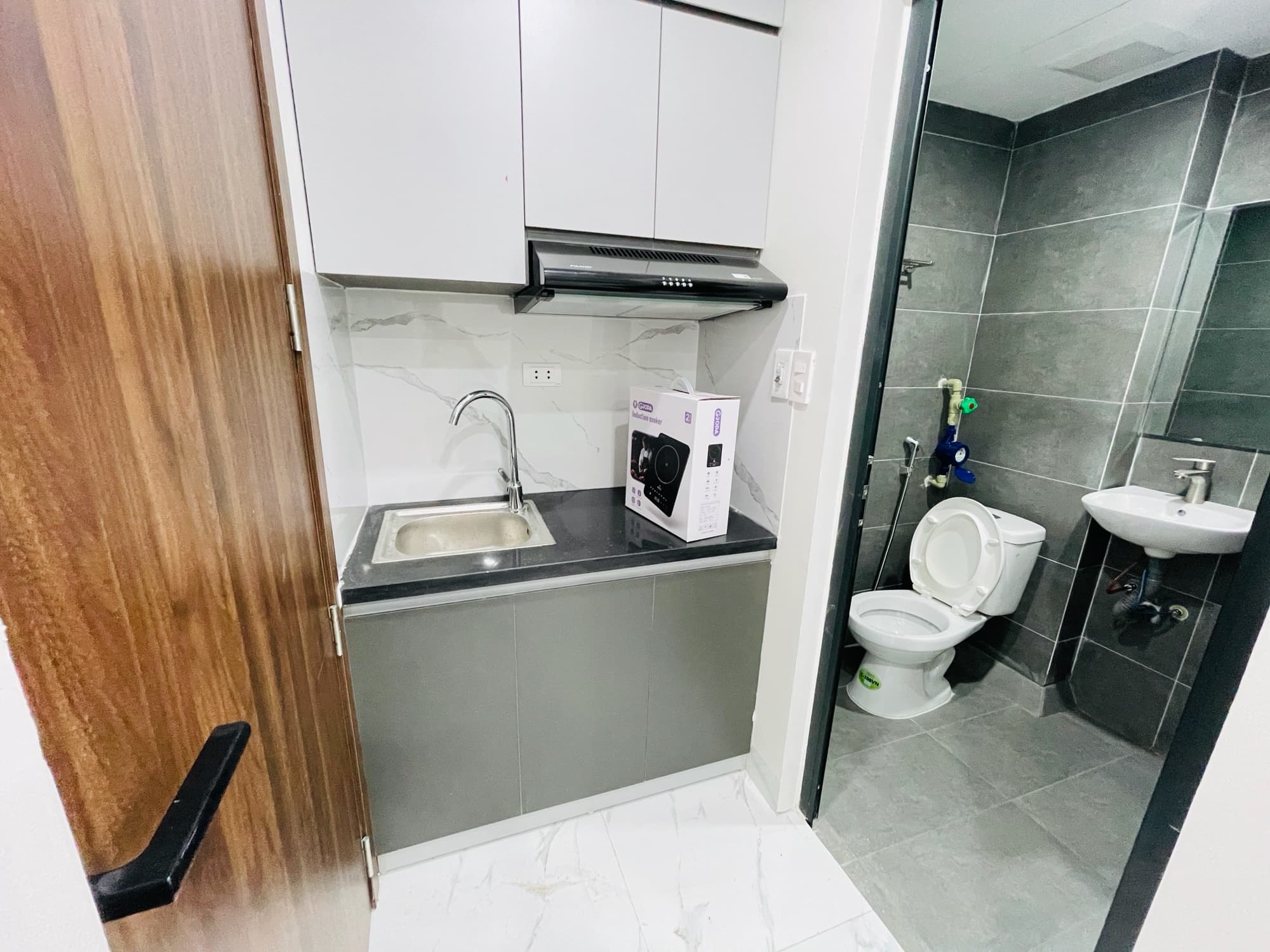 Nhà đất mặt phố, Nam Từ Liêm, Hà Nội - 64m² giá 18.5 tỷ