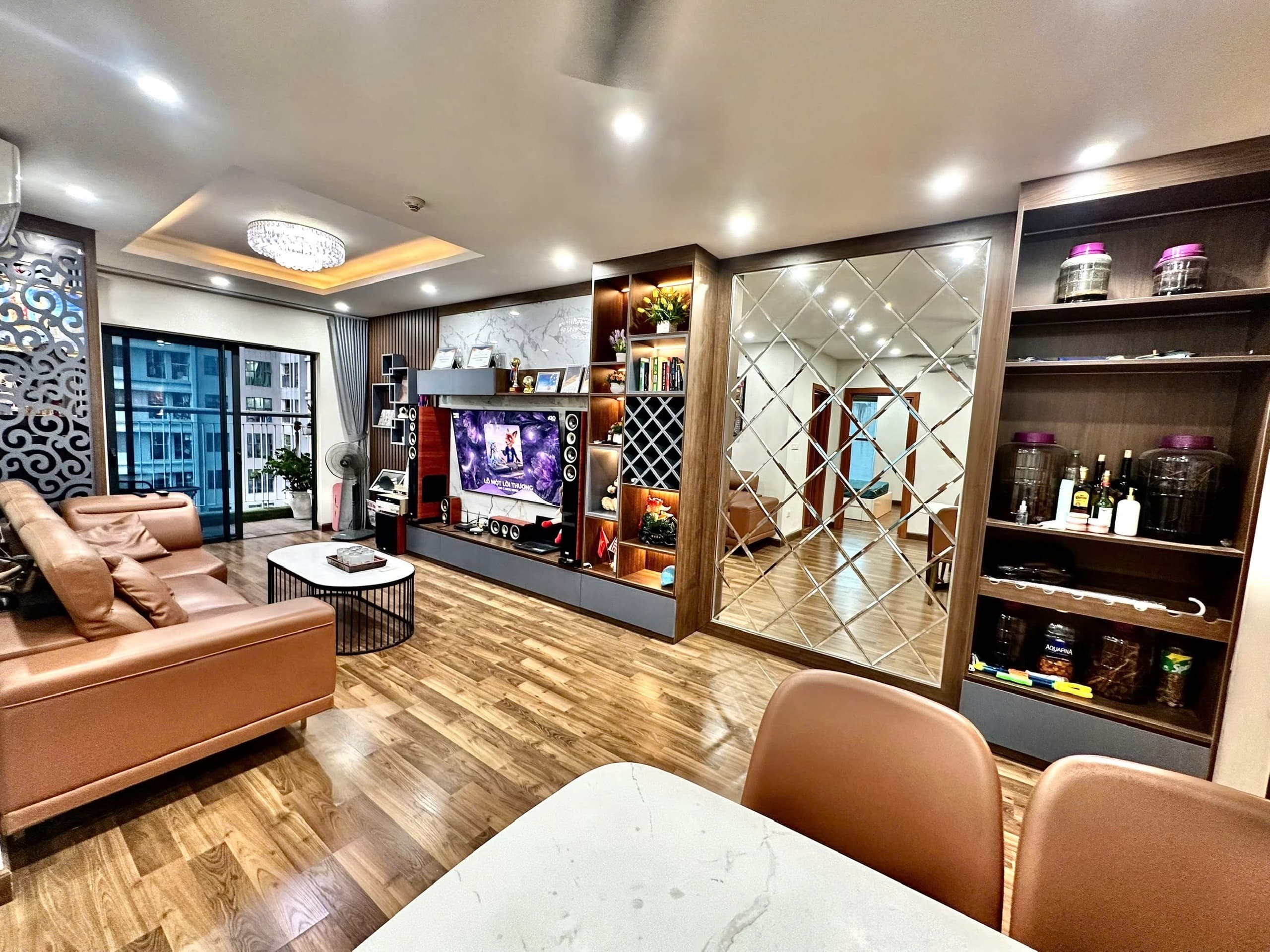 Căn hộ Goldmark City -, - 94m² giá 8.6 tỷ