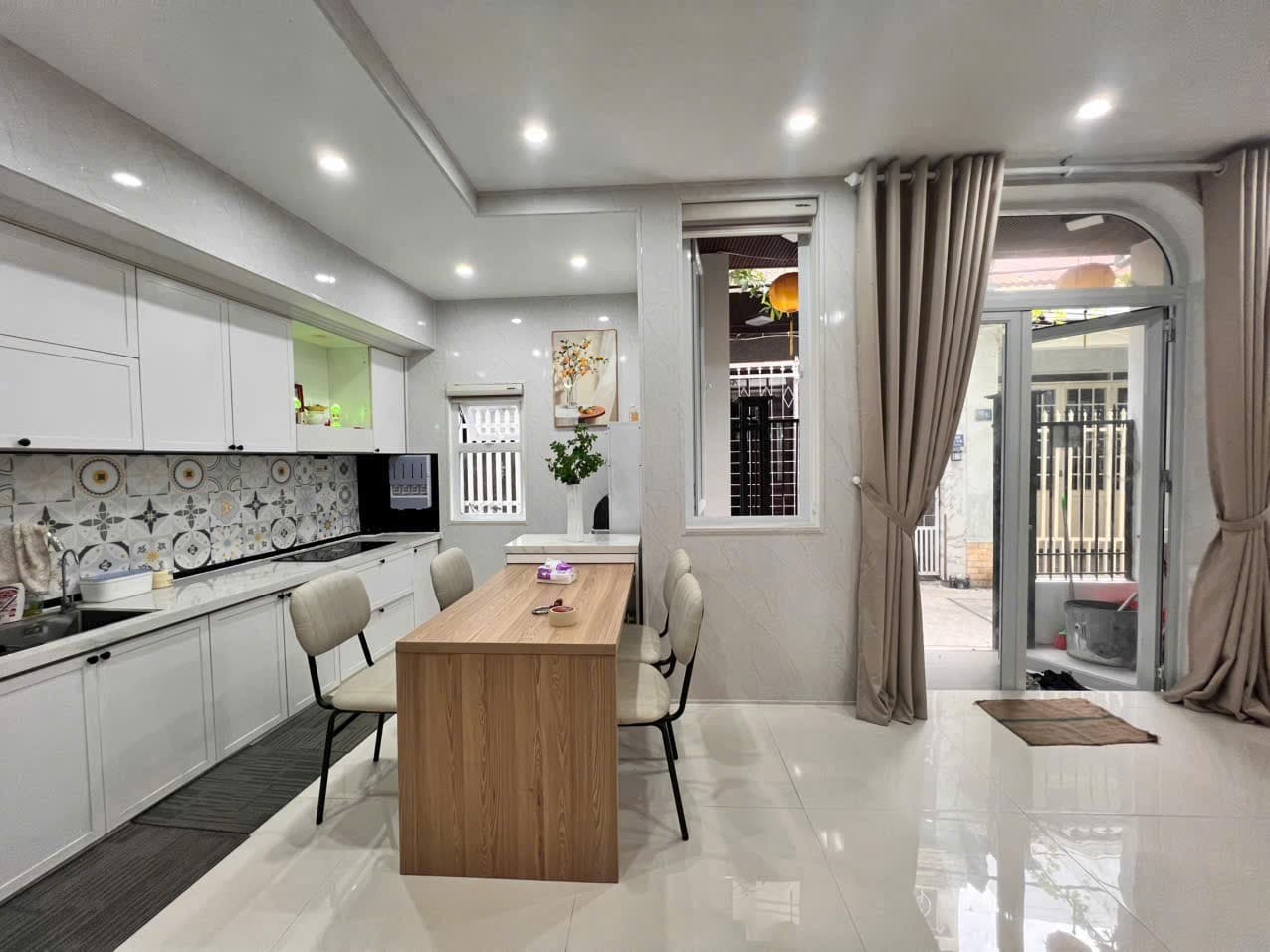 Nhà đất mặt phố, Hải Châu, Đà Nẵng - 45m² giá 3.95 tỷ