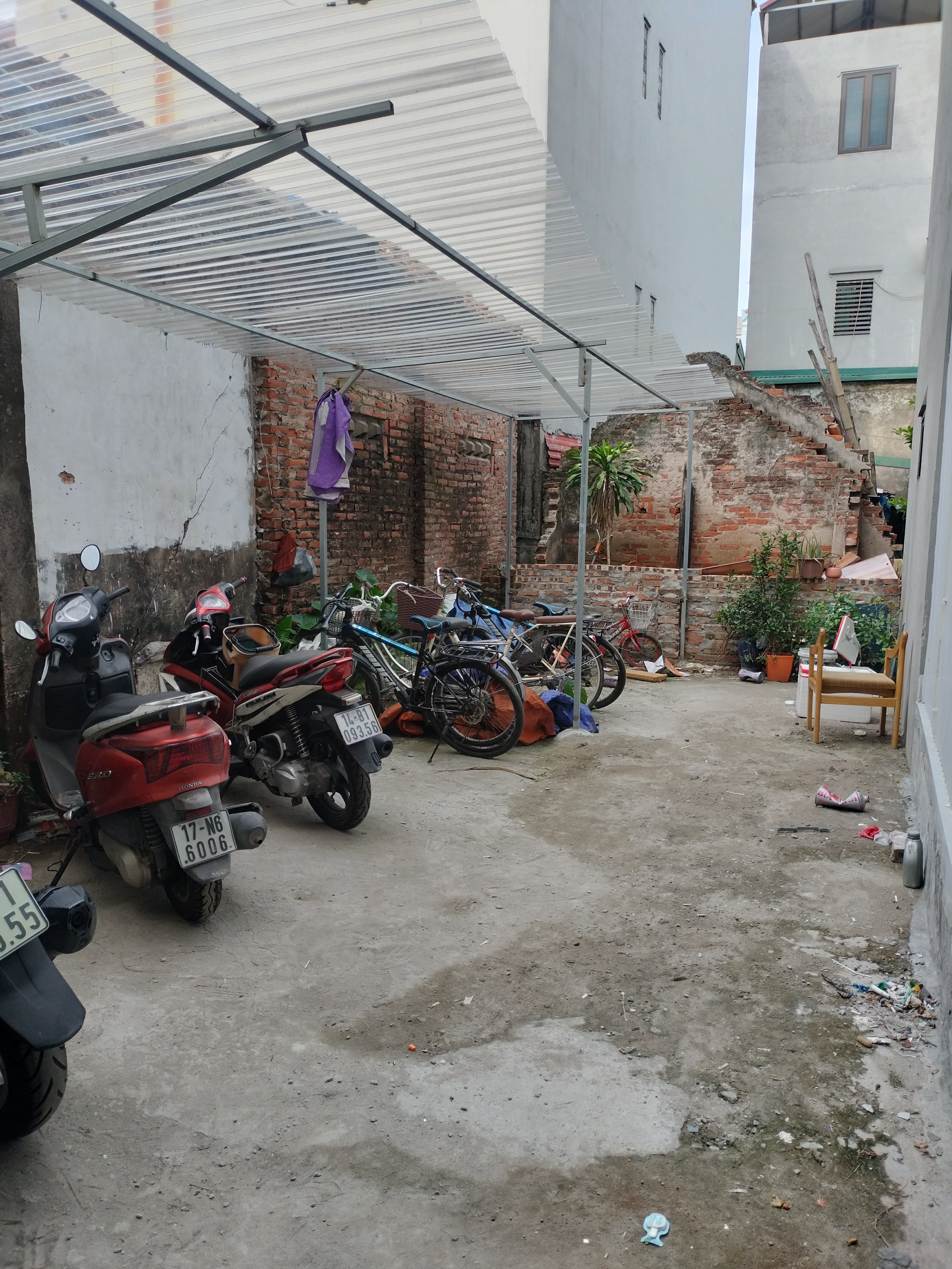 Nhà đất mặt phố, Long Biên, Hà Nội - 33.5m² giá 4.95 tỷ