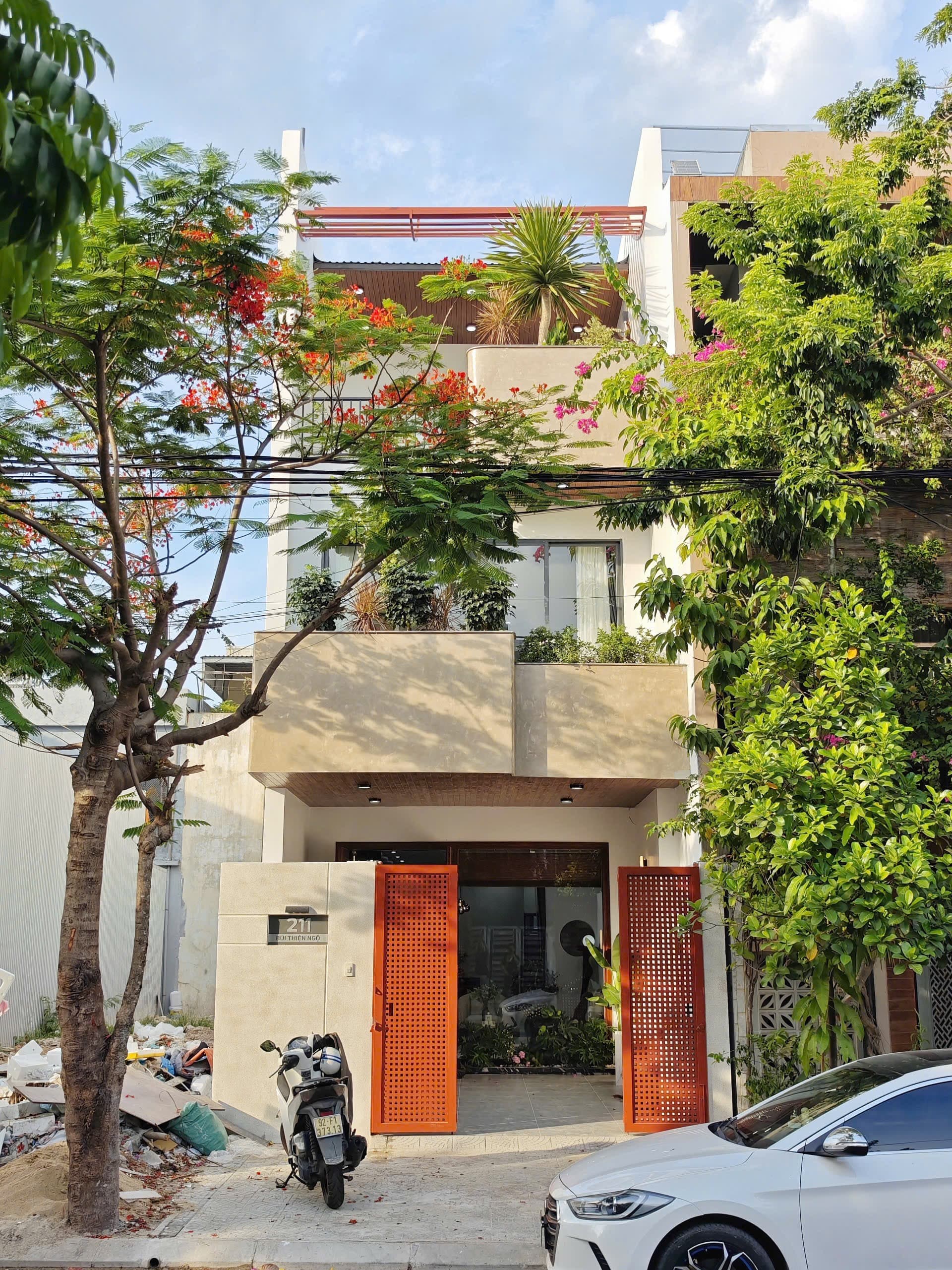 Nhà đất mặt phố, Cẩm Lệ, Đà Nẵng - 100m² giá 10.5 tỷ