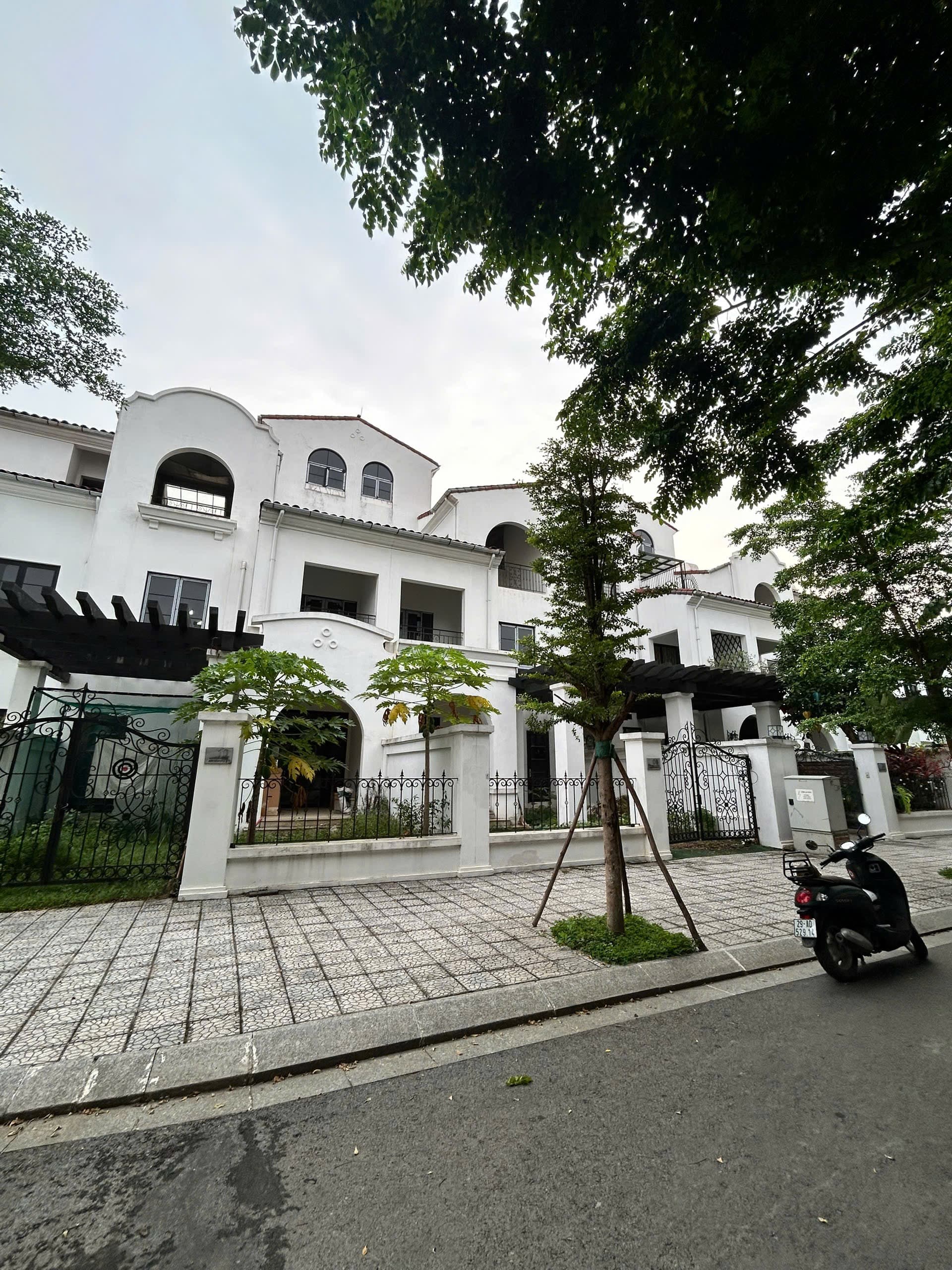 Nhà đất mặt phố, Hoài Đức, Hà Nội - 210m² giá 42 tỷ