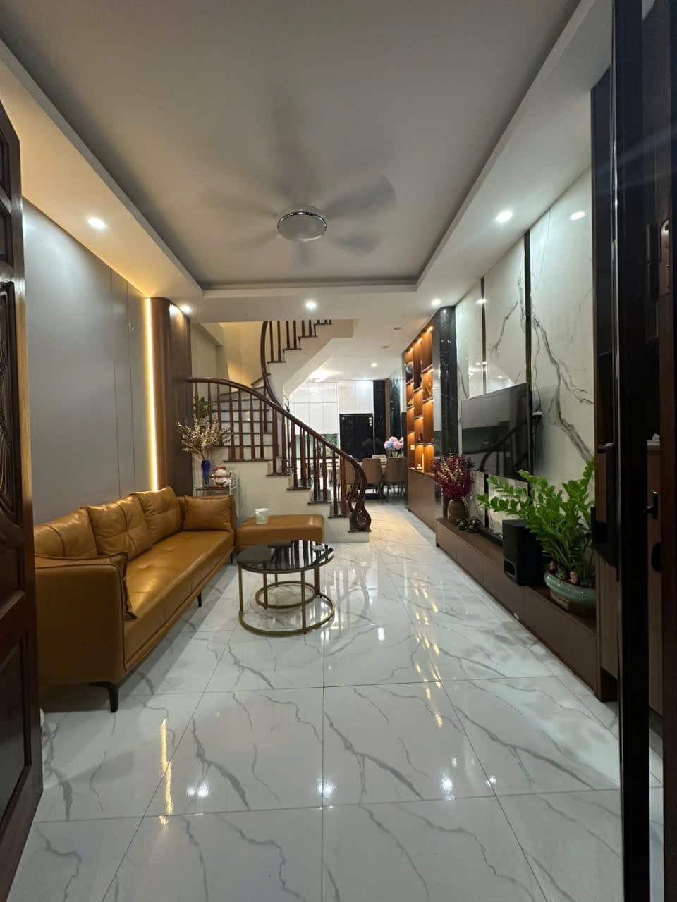 Nhà đất mặt phố, Bắc Từ Liêm, Hà Nội - 40m² giá 6.6 tỷ