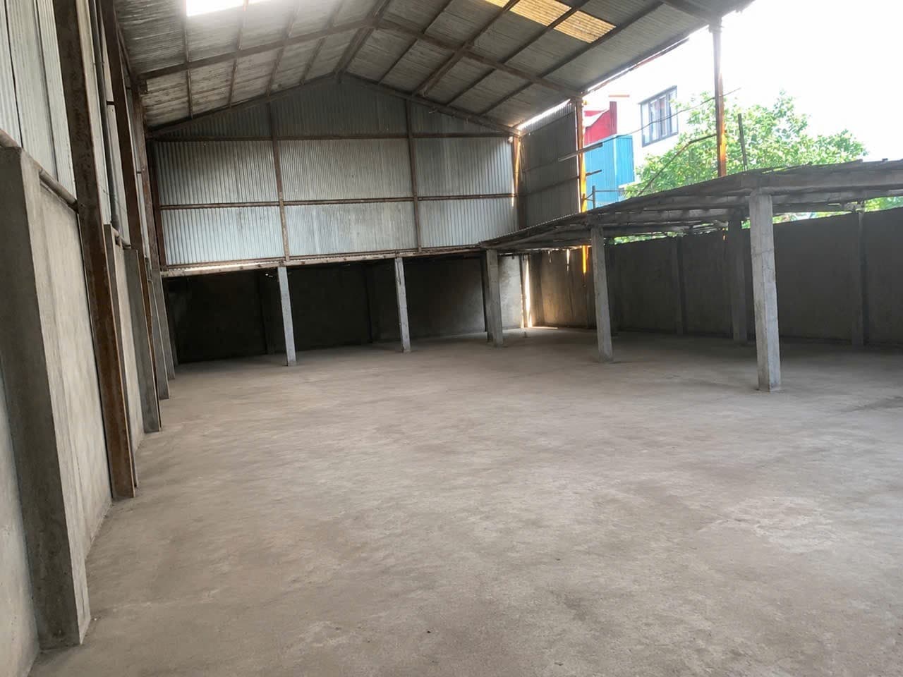Nhà đất mặt phố, Long Biên, Hà Nội - 188m² giá 29.5 tỷ