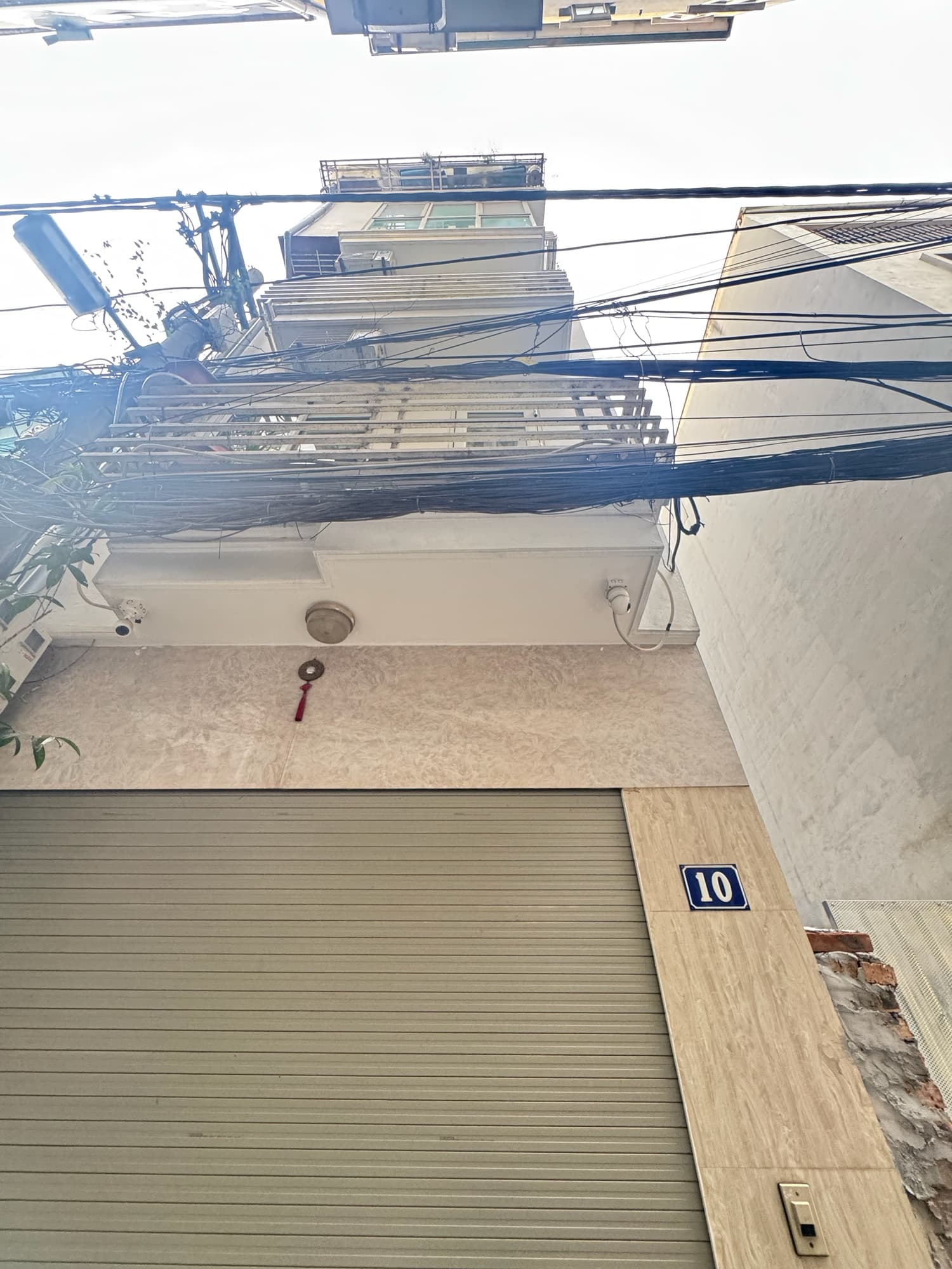 Nhà đất mặt phố, Long Biên, Hà Nội - 30m² giá 8.9 tỷ