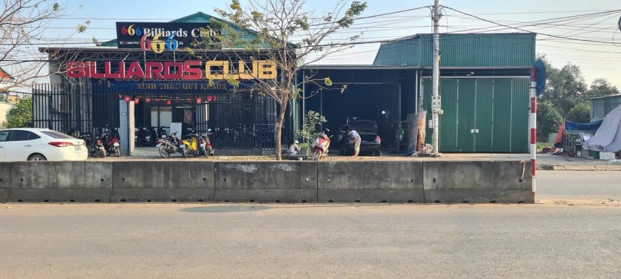 Nhà đất mặt phố, Thạch Thất, Hà Nội - 174m² giá 13.9 tỷ