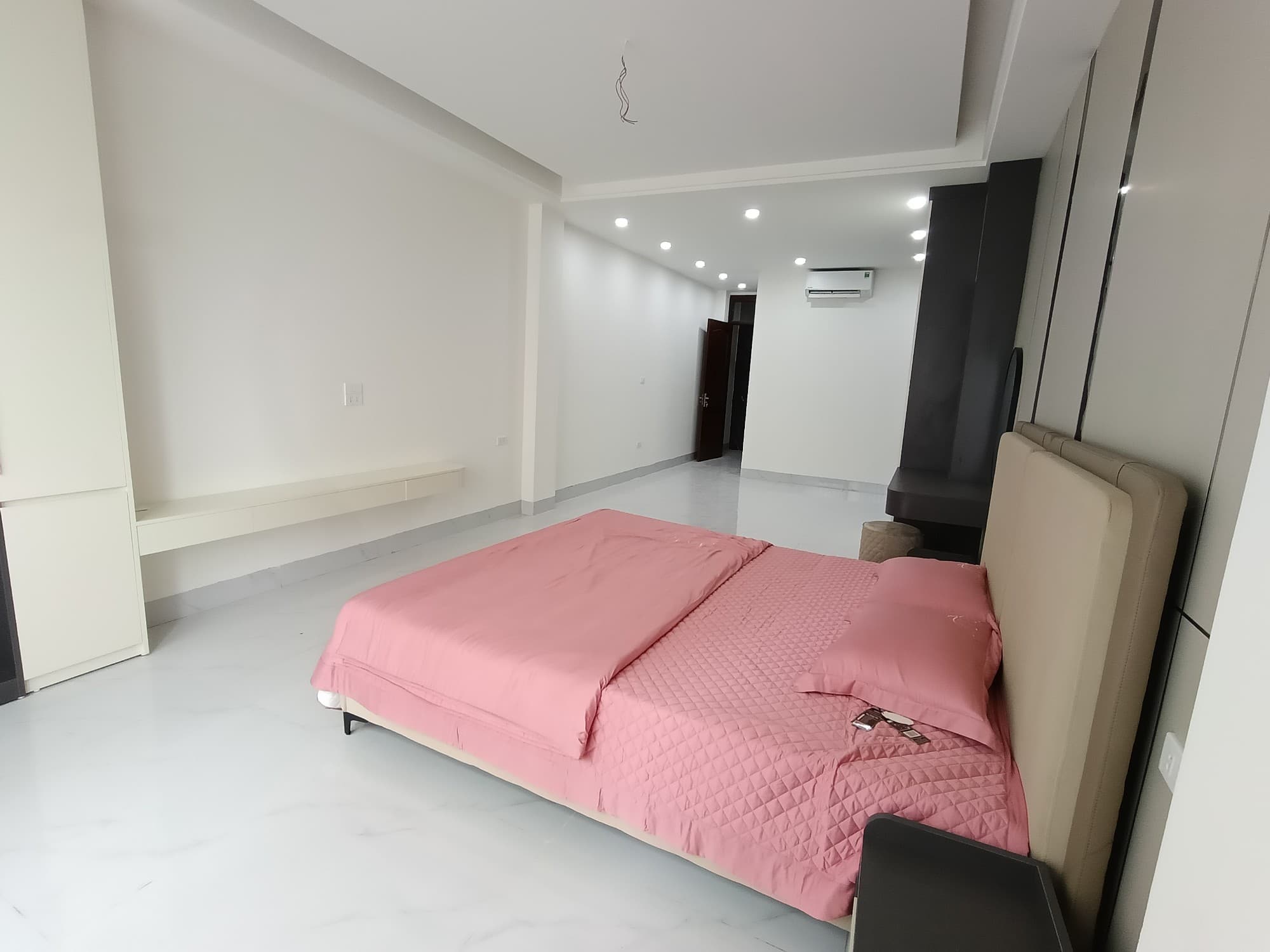 Nhà đất mặt phố, Hà Đông, Hà Nội - 50m² giá 22.9 tỷ
