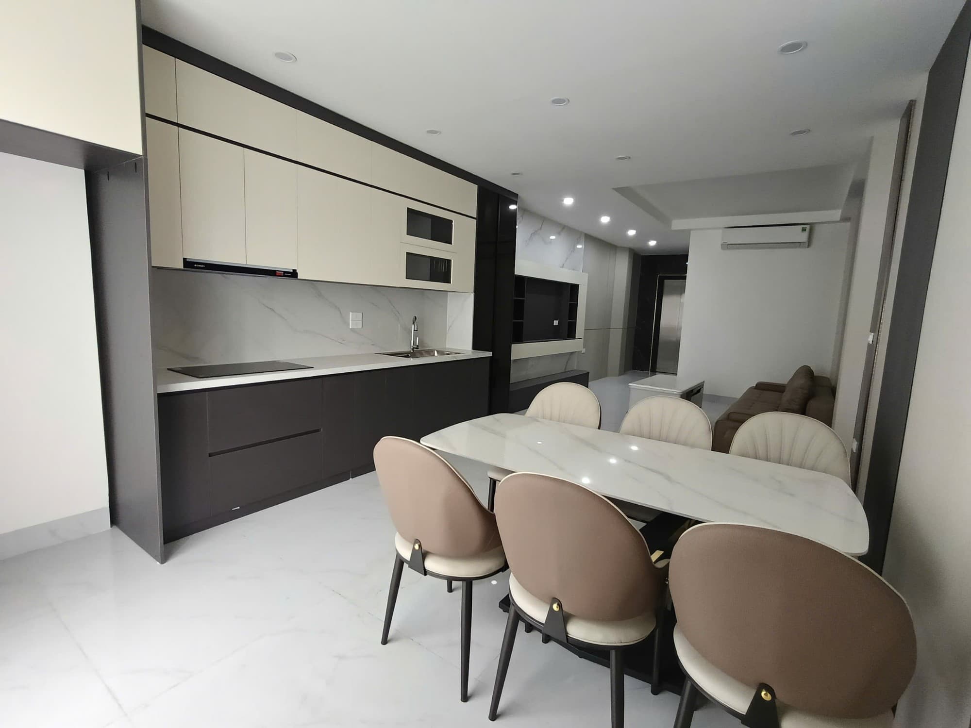 Nhà đất mặt phố, Hà Đông, Hà Nội - 50m² giá 24.2 tỷ