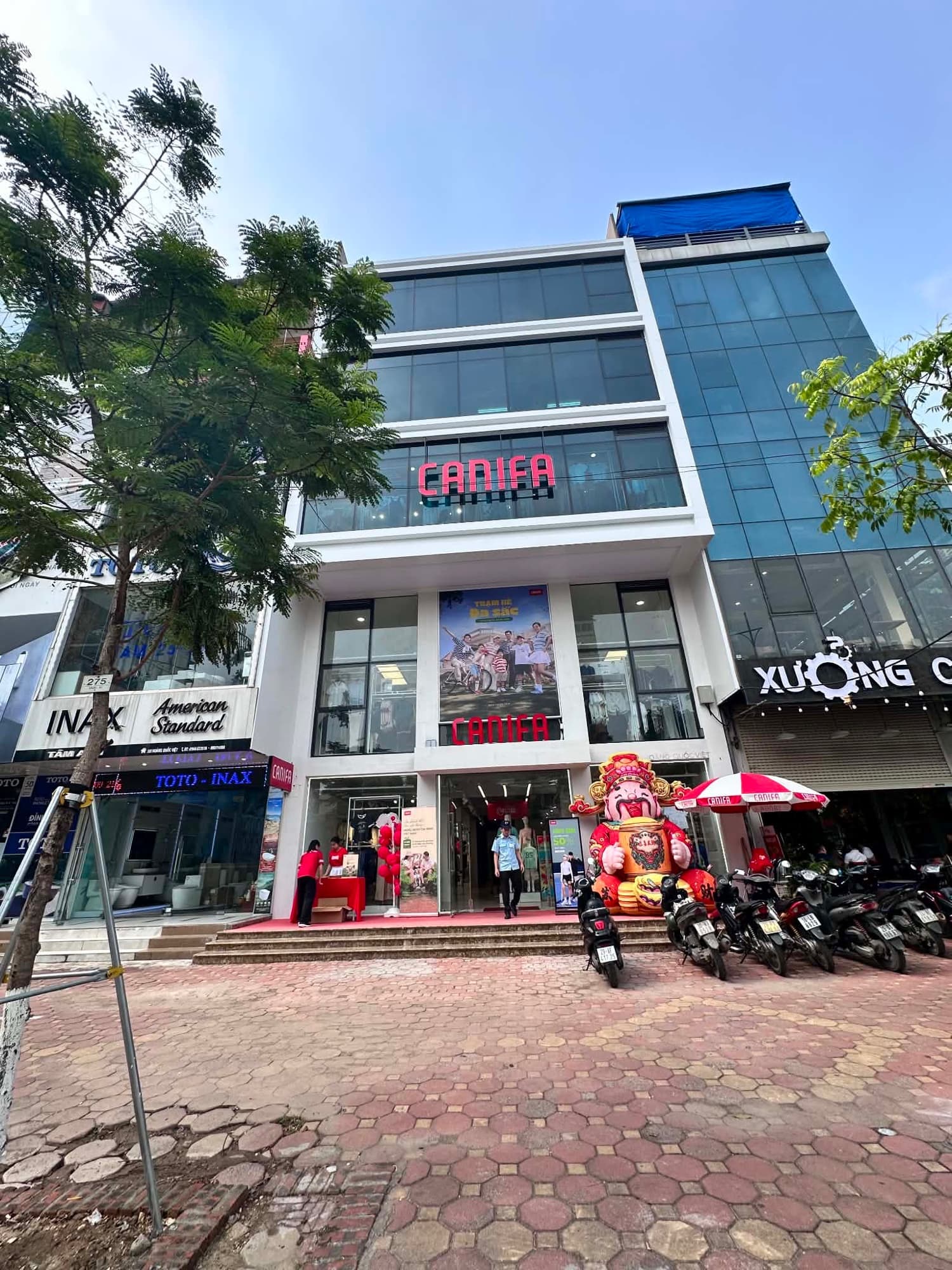 Nhà đất mặt phố, Cầu Giấy, Hà Nội - 160m² giá 168 tỷ