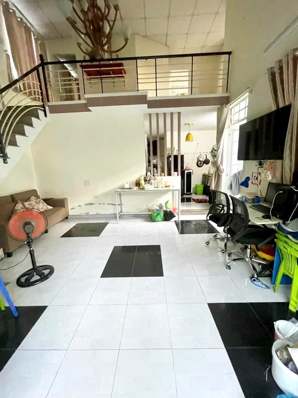 Nhà đất mặt phố, Liên Chiểu, Đà Nẵng - 59.5m² giá 2.95 tỷ