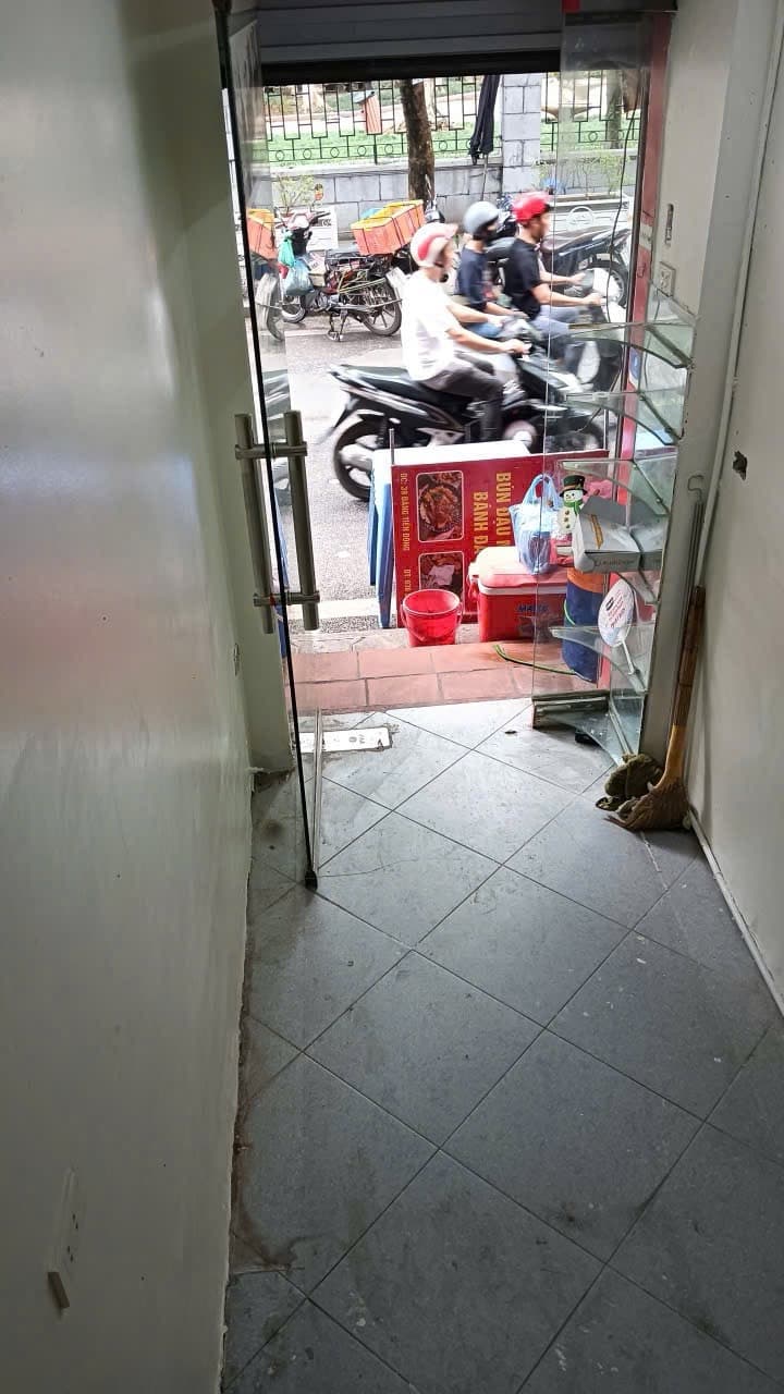 Nhà đất mặt phố, Đống Đa, Hà Nội - 7m² giá 3.9 tỷ