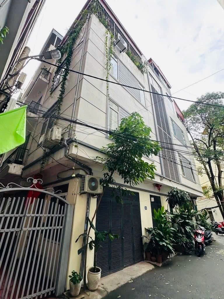 Nhà đất mặt phố, Tây Hồ, Hà Nội - 52m² giá 35 tỷ