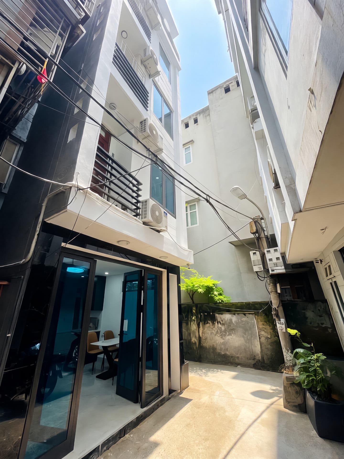 Nhà đất mặt phố, Cầu Giấy, Hà Nội - 30m² giá 7.4 tỷ