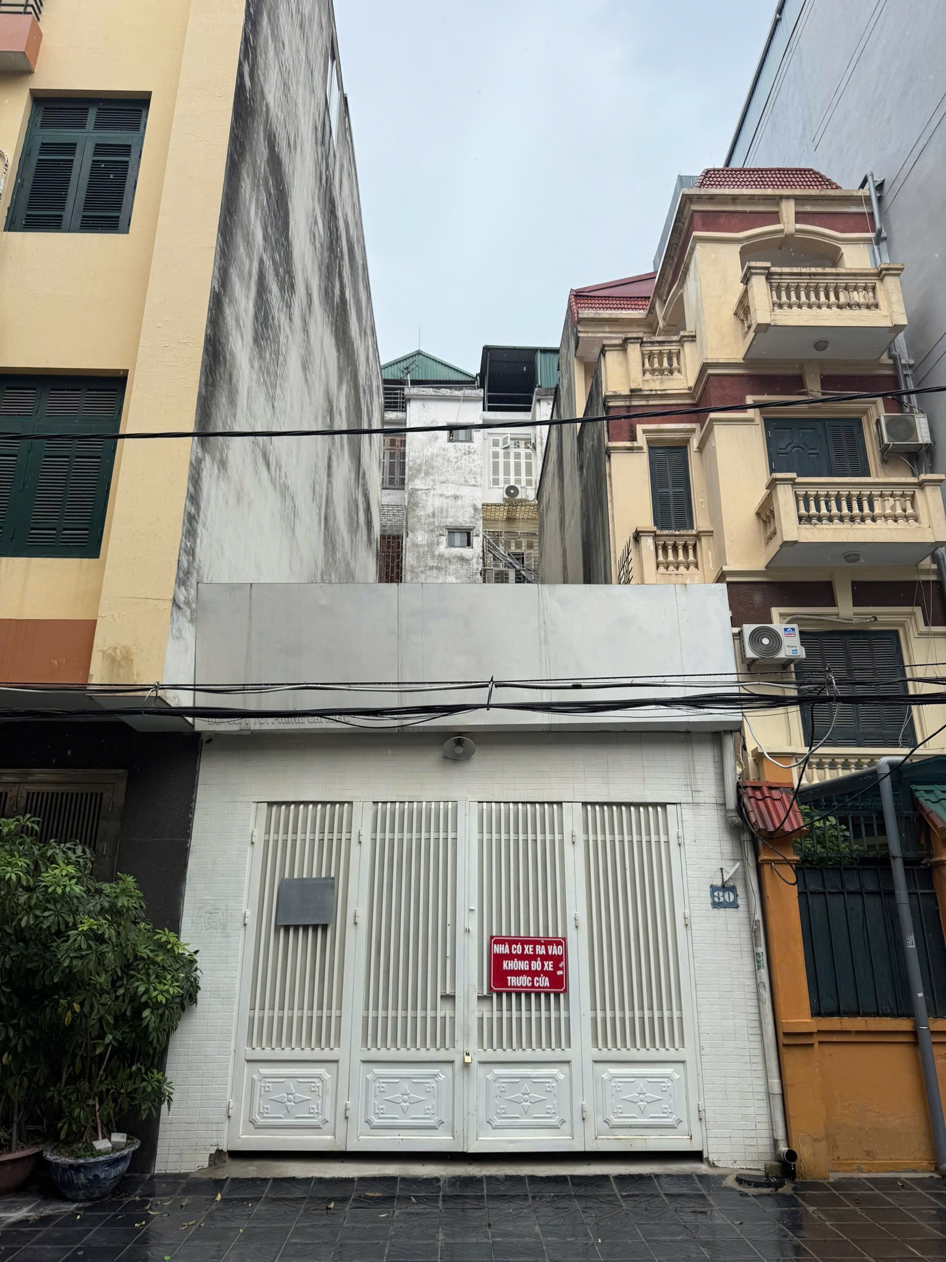 Nhà đất mặt phố, Cầu Giấy, Hà Nội - 72m² giá 34.5 tỷ