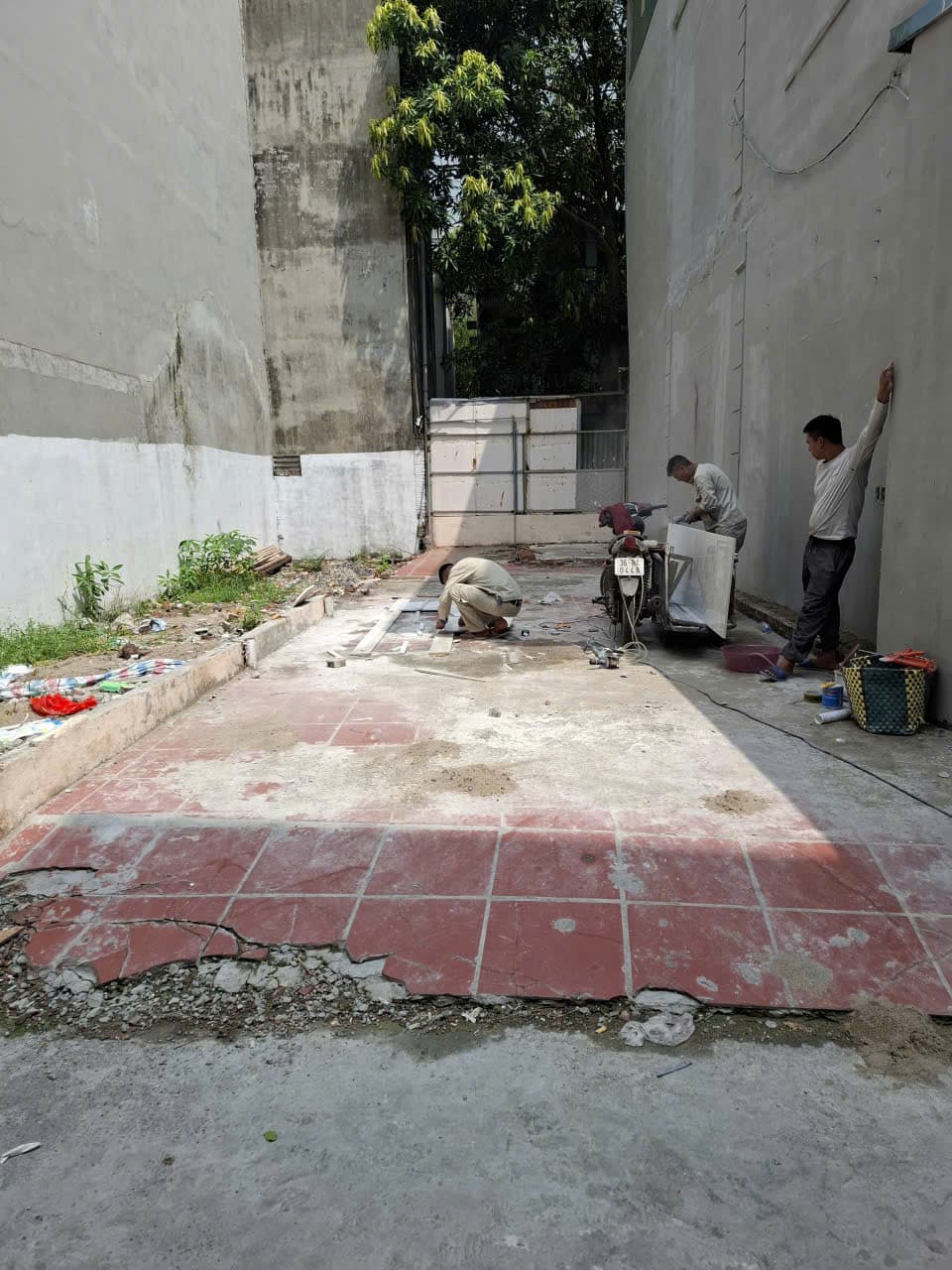 Nhà đất mặt phố, Long Biên, Hà Nội - 61m² giá 10.6 tỷ