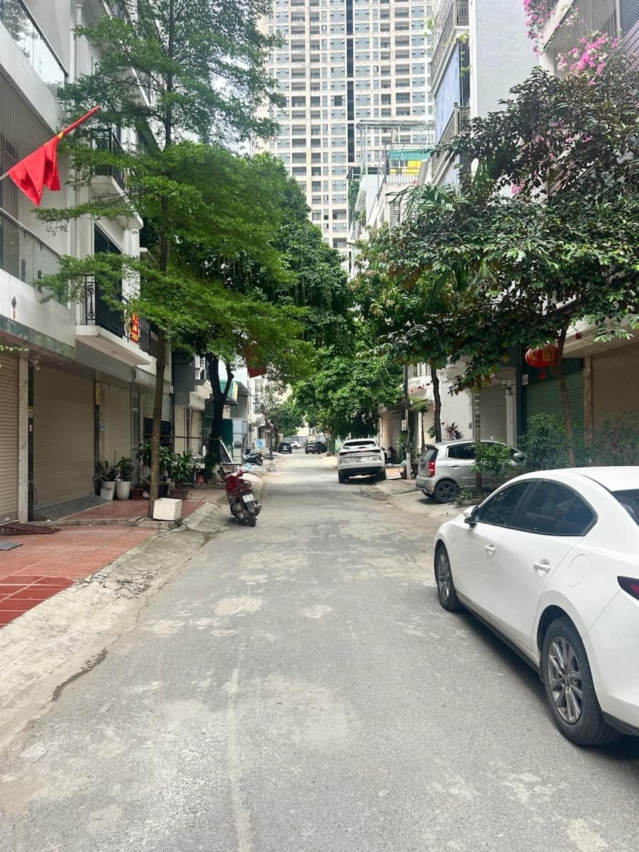 Nhà đất mặt phố, Hà Đông, Hà Nội - 49m² giá 18 tỷ