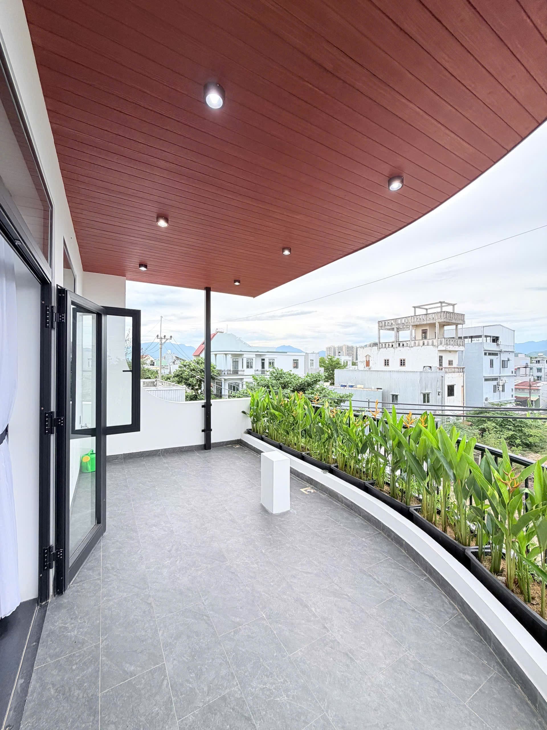 Nhà đất mặt phố, Liên Chiểu, Đà Nẵng - 78.5m² giá 8.9 tỷ