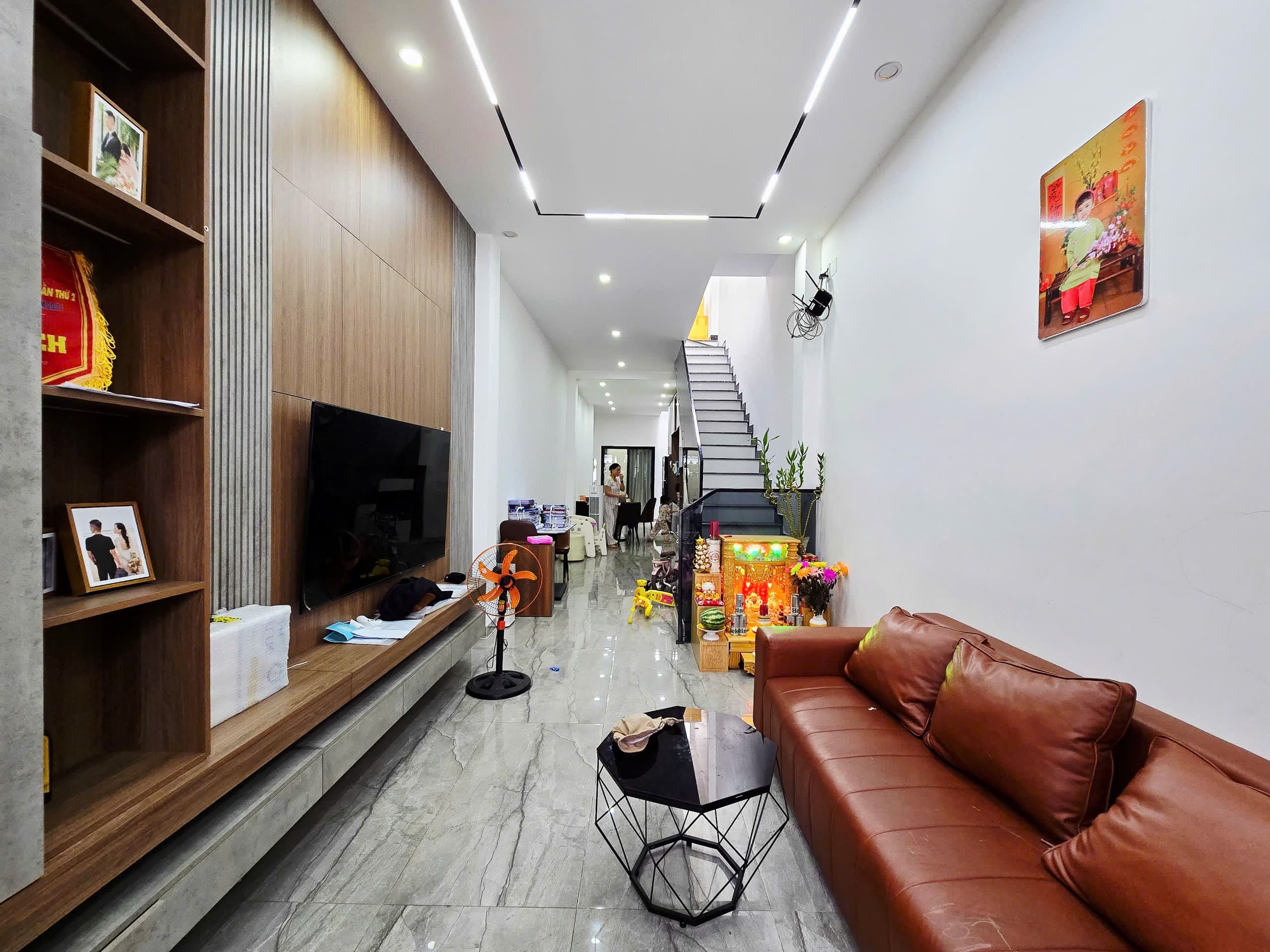 Nhà đất mặt phố, Liên Chiểu, Đà Nẵng - 85m² giá 3.95 tỷ