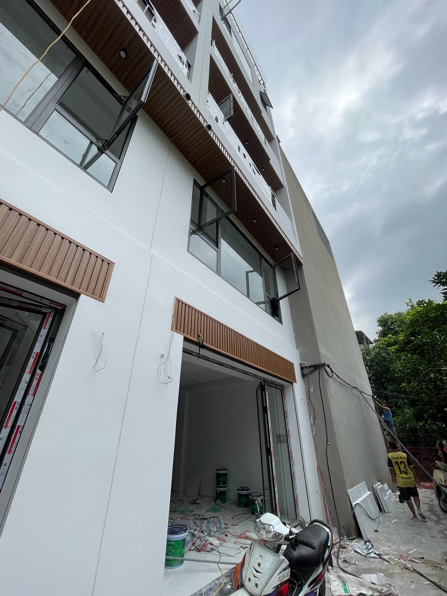 Nhà đất mặt phố, Long Biên, Hà Nội - 50m² giá 12.2 tỷ