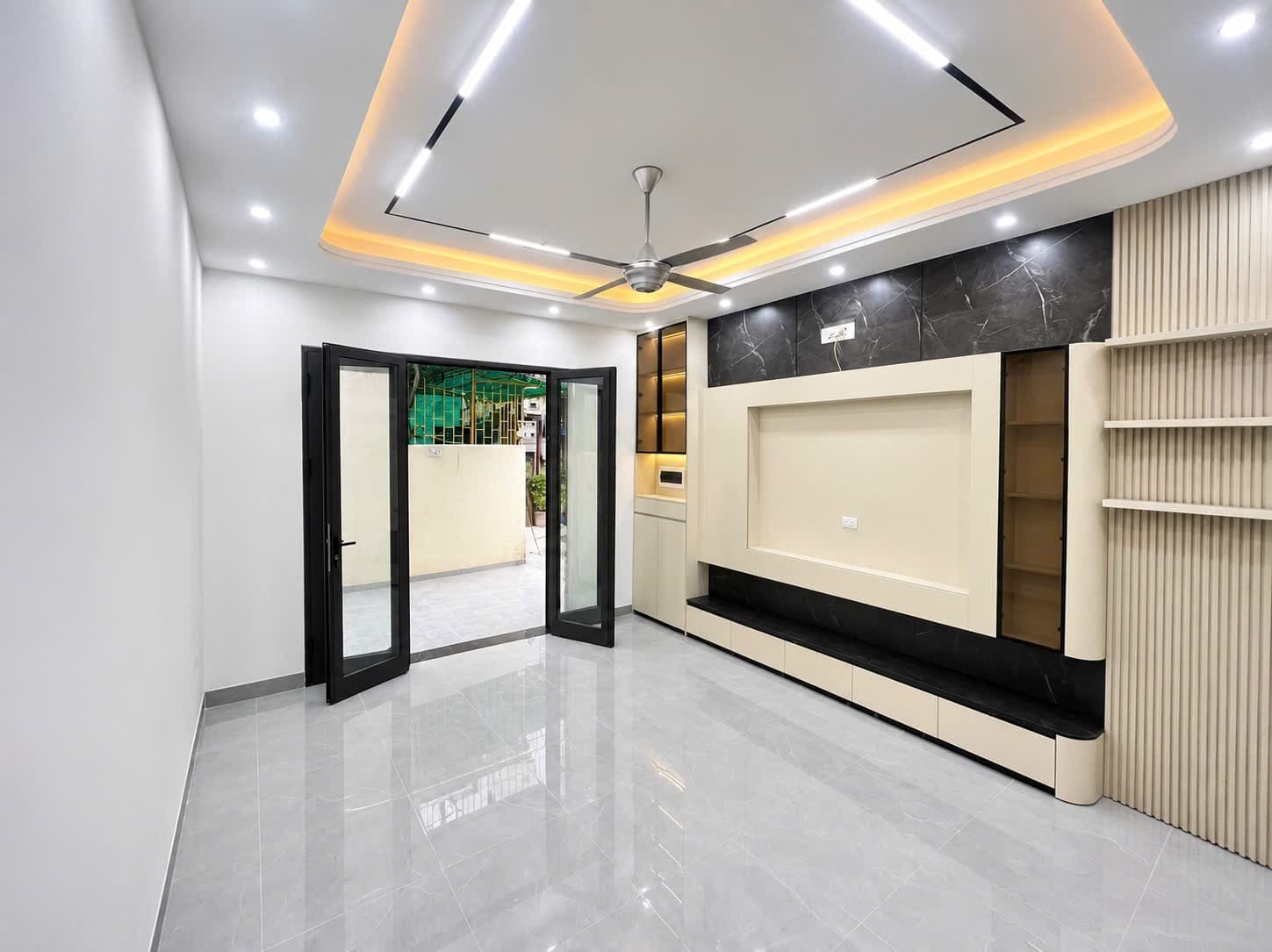 Nhà đất mặt phố, Hai Bà Trưng, Hà Nội - 41m² giá 12 tỷ