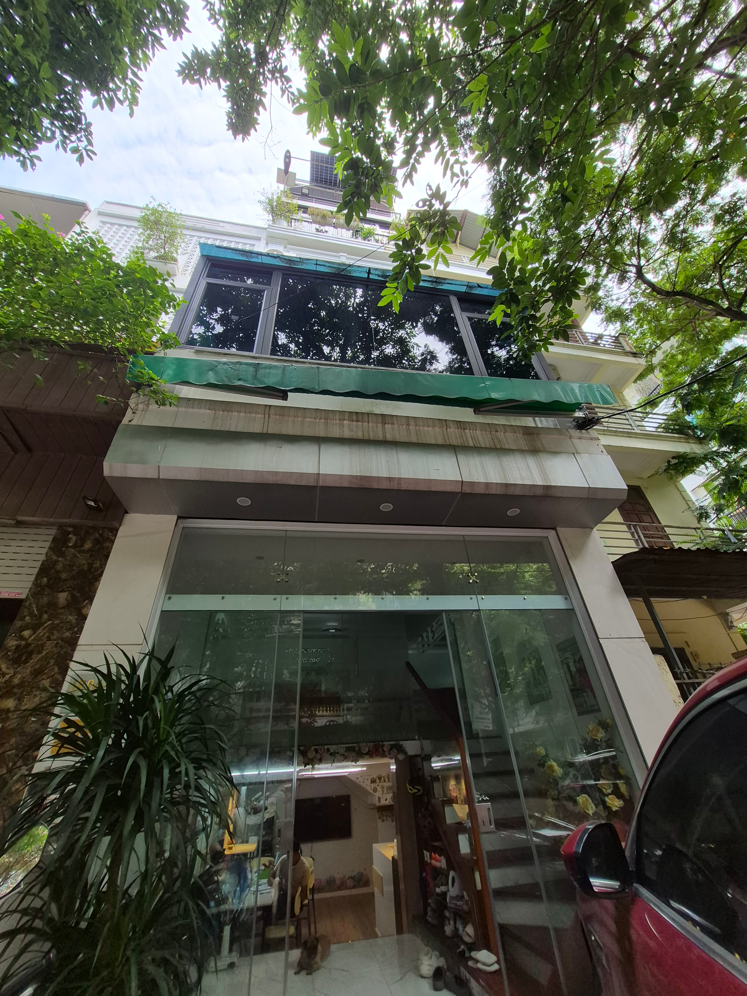 Nhà đất mặt phố, Bắc Từ Liêm, Hà Nội - 61m² giá 24 tỷ