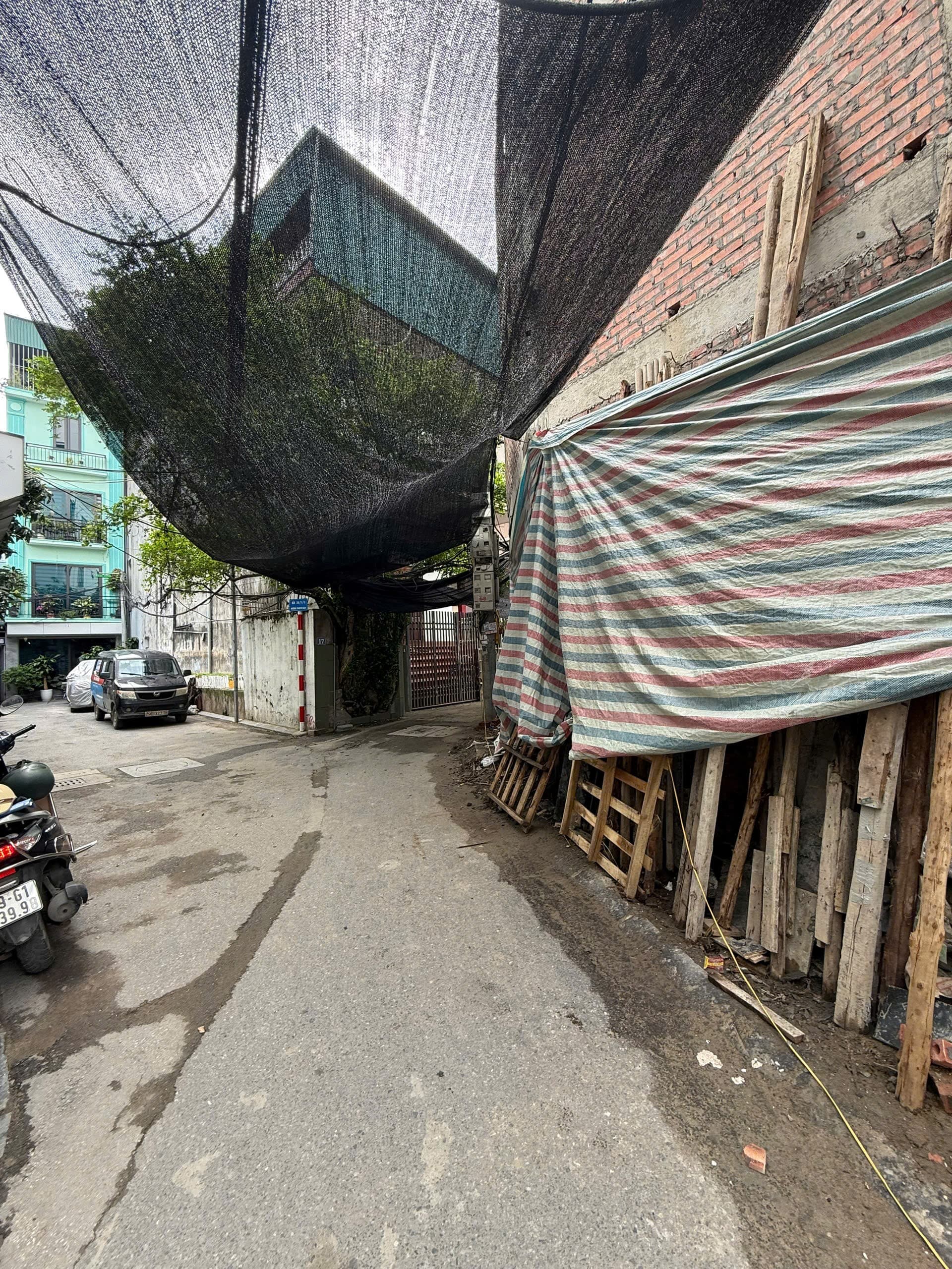 Nhà đất mặt phố, Long Biên, Hà Nội - 50m² giá 13 tỷ