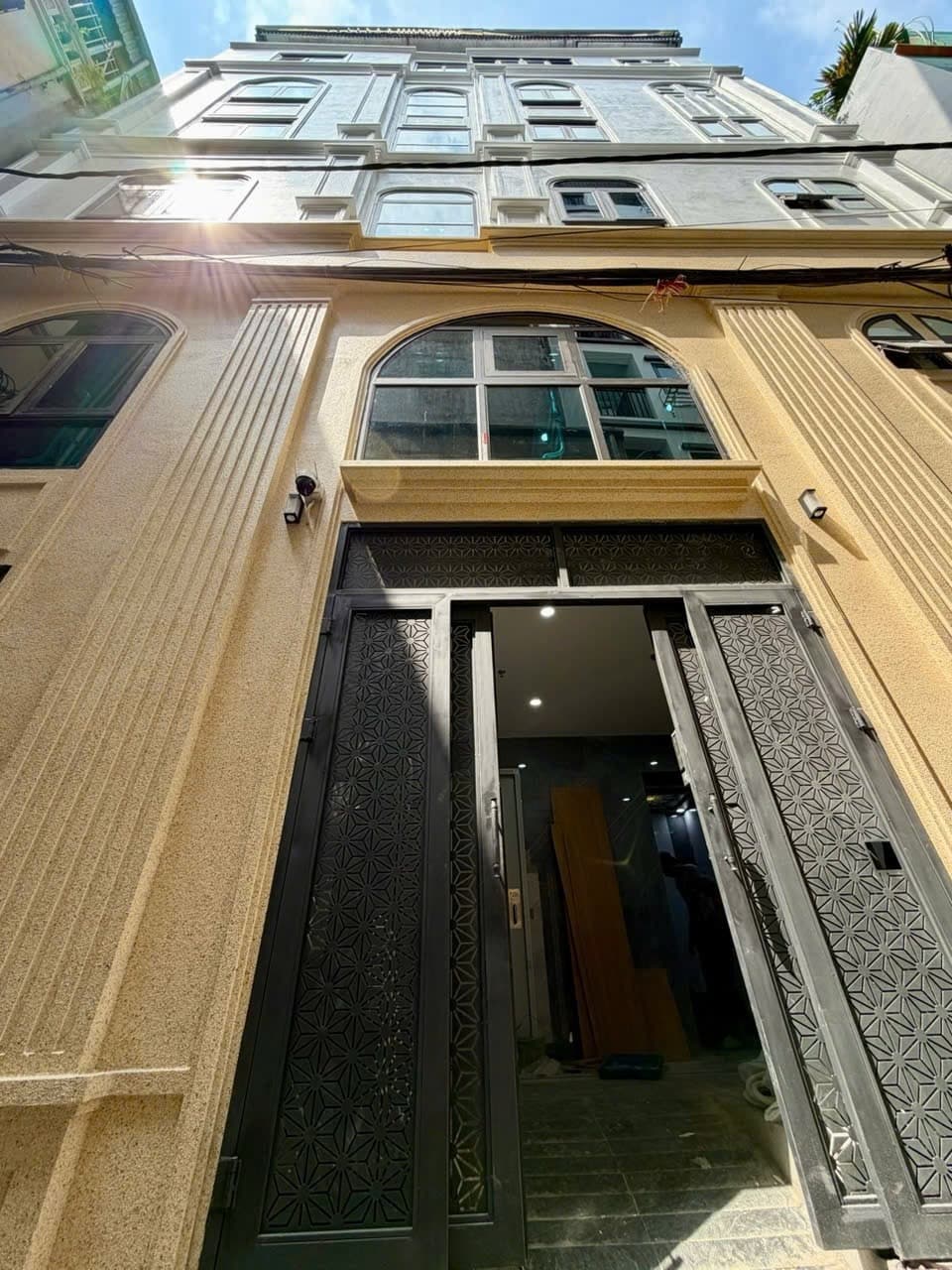Nhà đất mặt phố, Nam Từ Liêm, Hà Nội - 58m² giá 18 tỷ