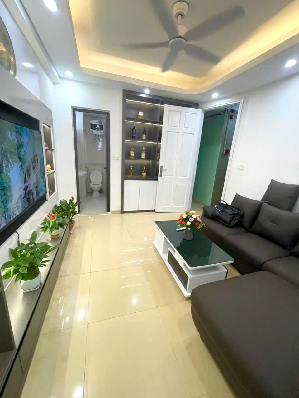Căn hộ mặt phố, Nam Từ Liêm, Hà Nội - 50m² giá 2.45 tỷ