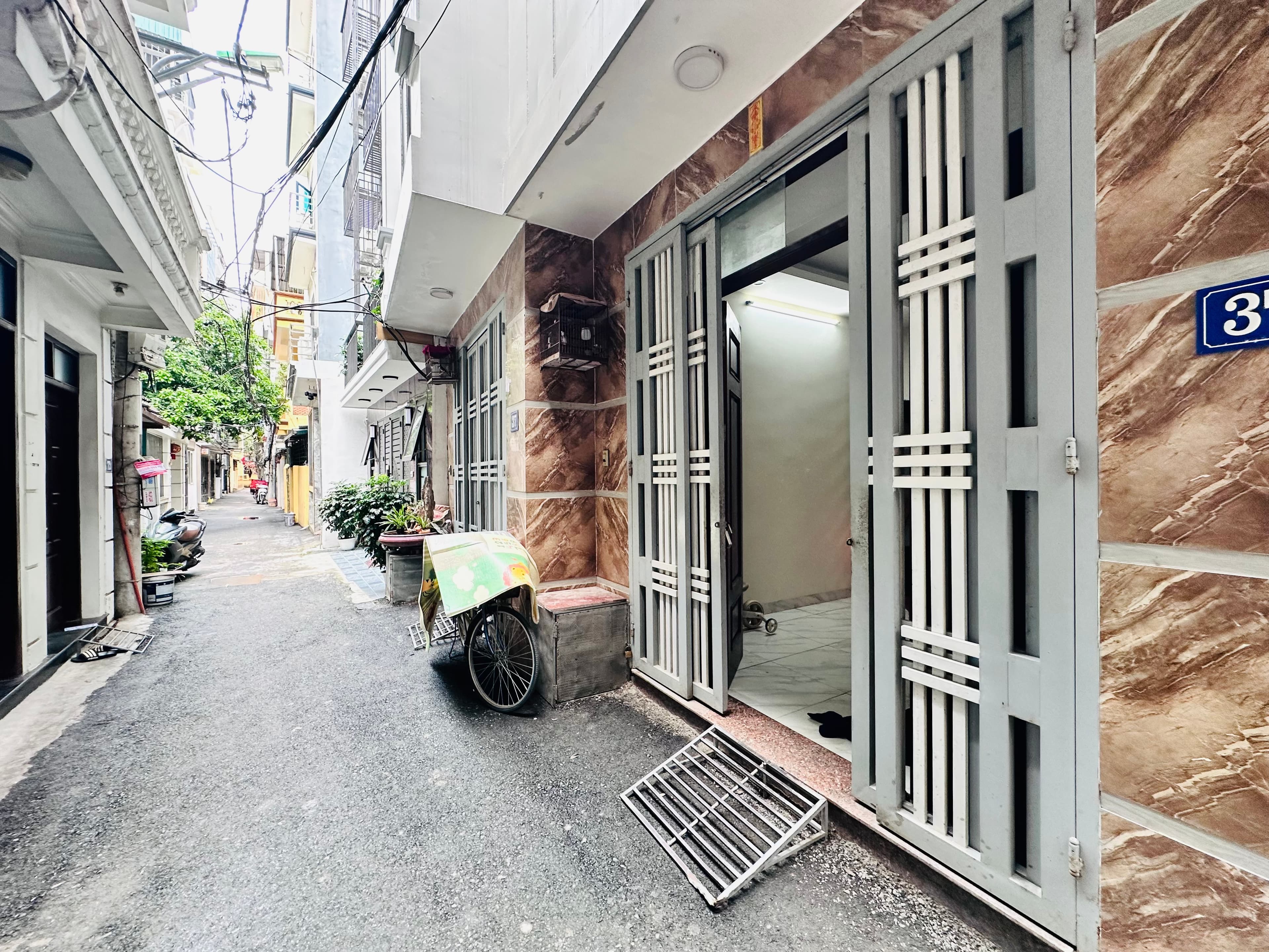 Nhà đất mặt phố, Bắc Từ Liêm, Hà Nội - 30m² giá 8.8 tỷ