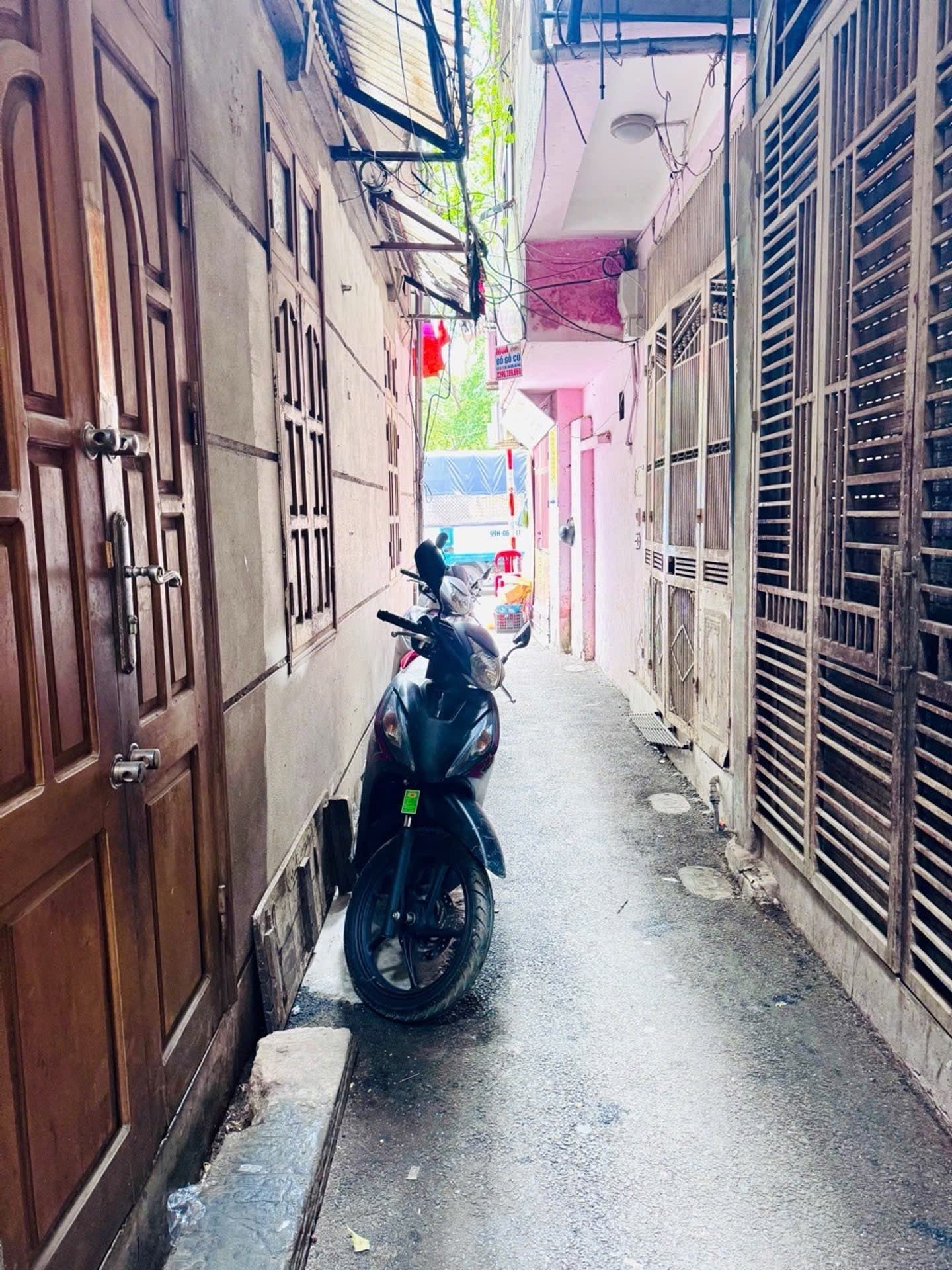 Nhà đất mặt phố, Đống Đa, Hà Nội - 27m² giá 10 tỷ