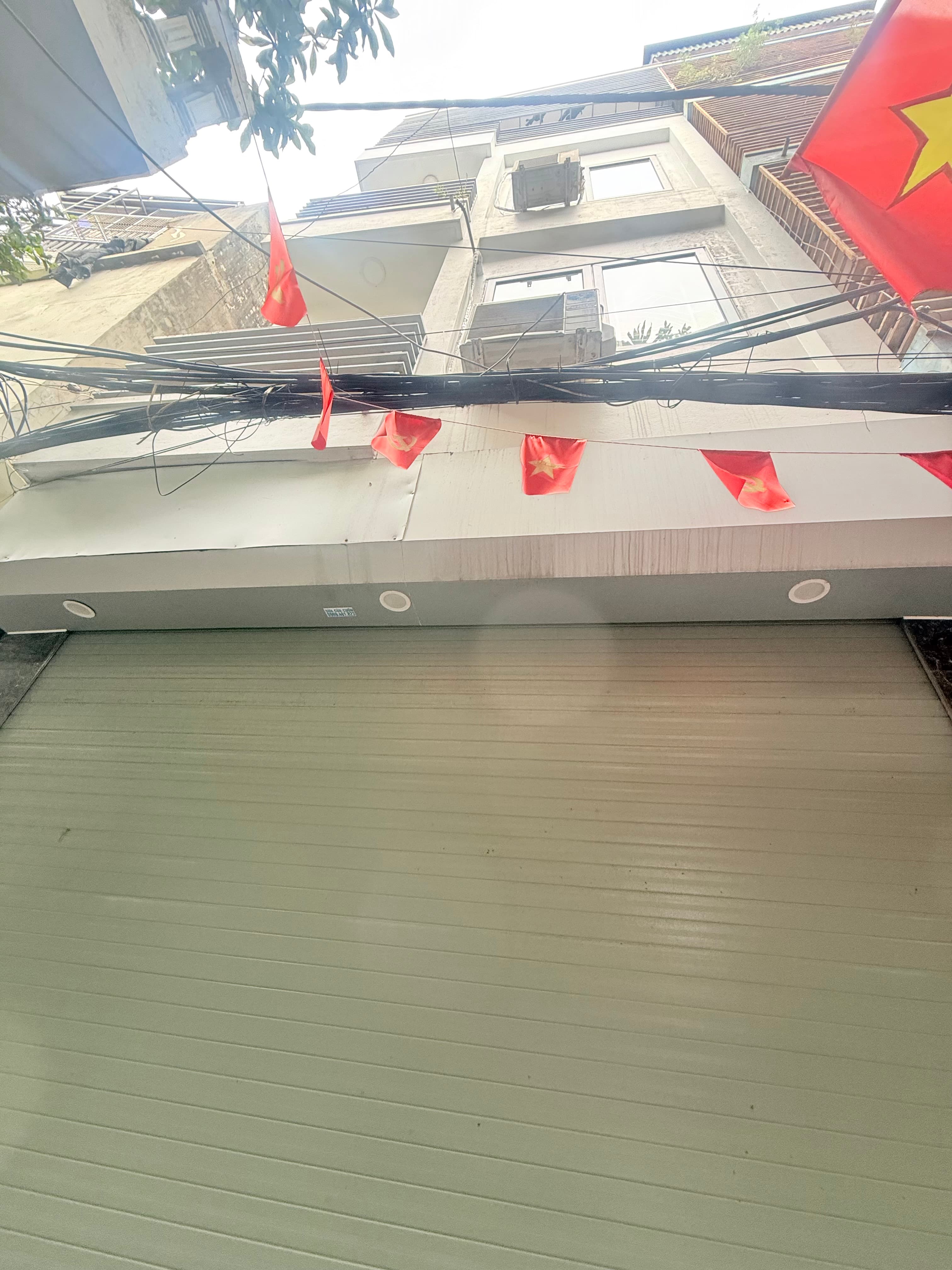 Nhà đất mặt phố, Hoàng Mai, Hà Nội - 30m² giá 7.3 tỷ