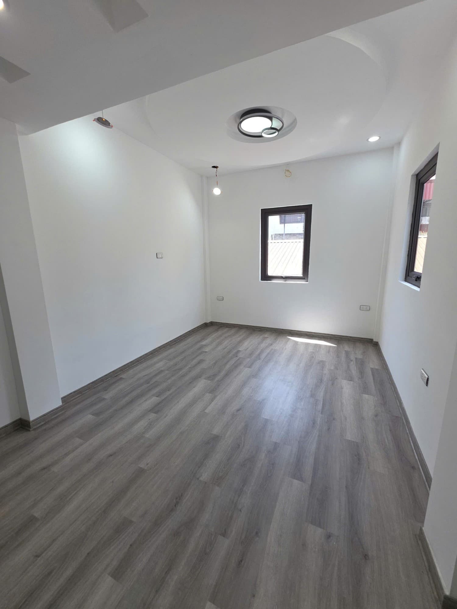 Nhà đất mặt phố, Đống Đa, Hà Nội - 17m² giá 5.52 tỷ