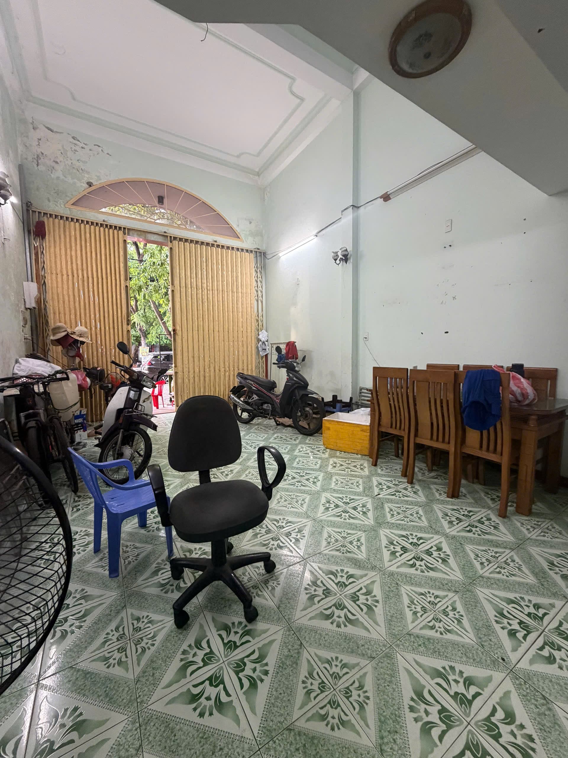 Nhà đất mặt phố, Sơn Trà, Đà Nẵng - 74.8m² giá 19.5 tỷ