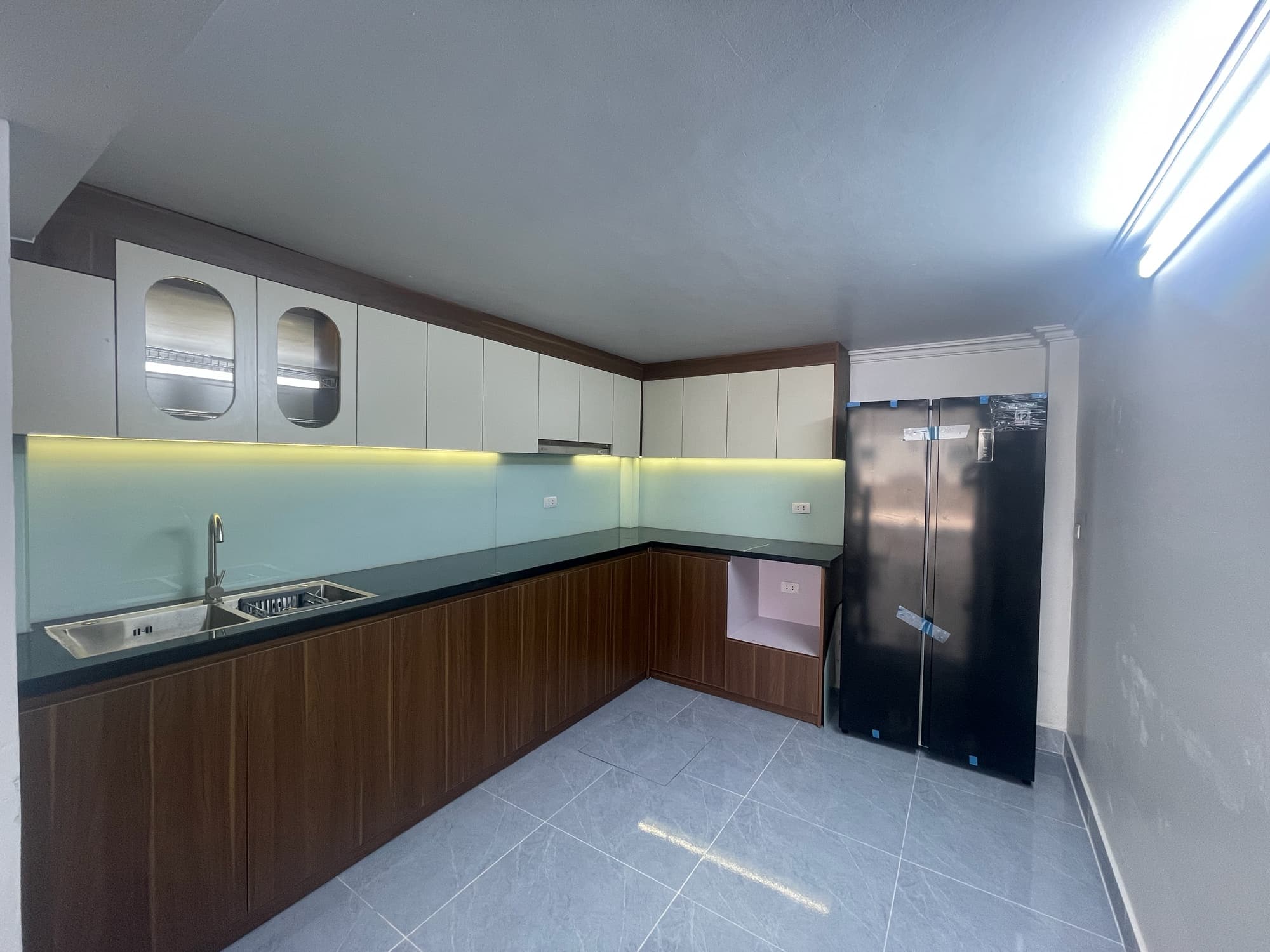 Nhà đất mặt phố, Thanh Trì, Hà Nội - 34m² giá 9.99 tỷ