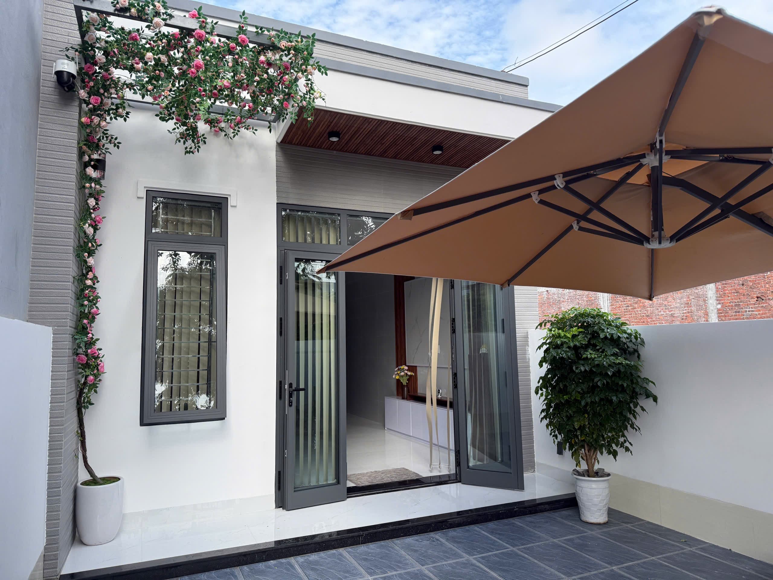 Nhà đất mặt phố, Ngũ Hành Sơn, Đà Nẵng - 100m² giá 6.8 tỷ