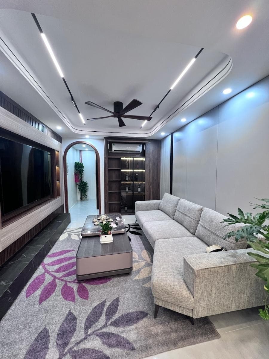 Nhà đất mặt phố, Đống Đa, Hà Nội - 35m² giá 12.6 tỷ