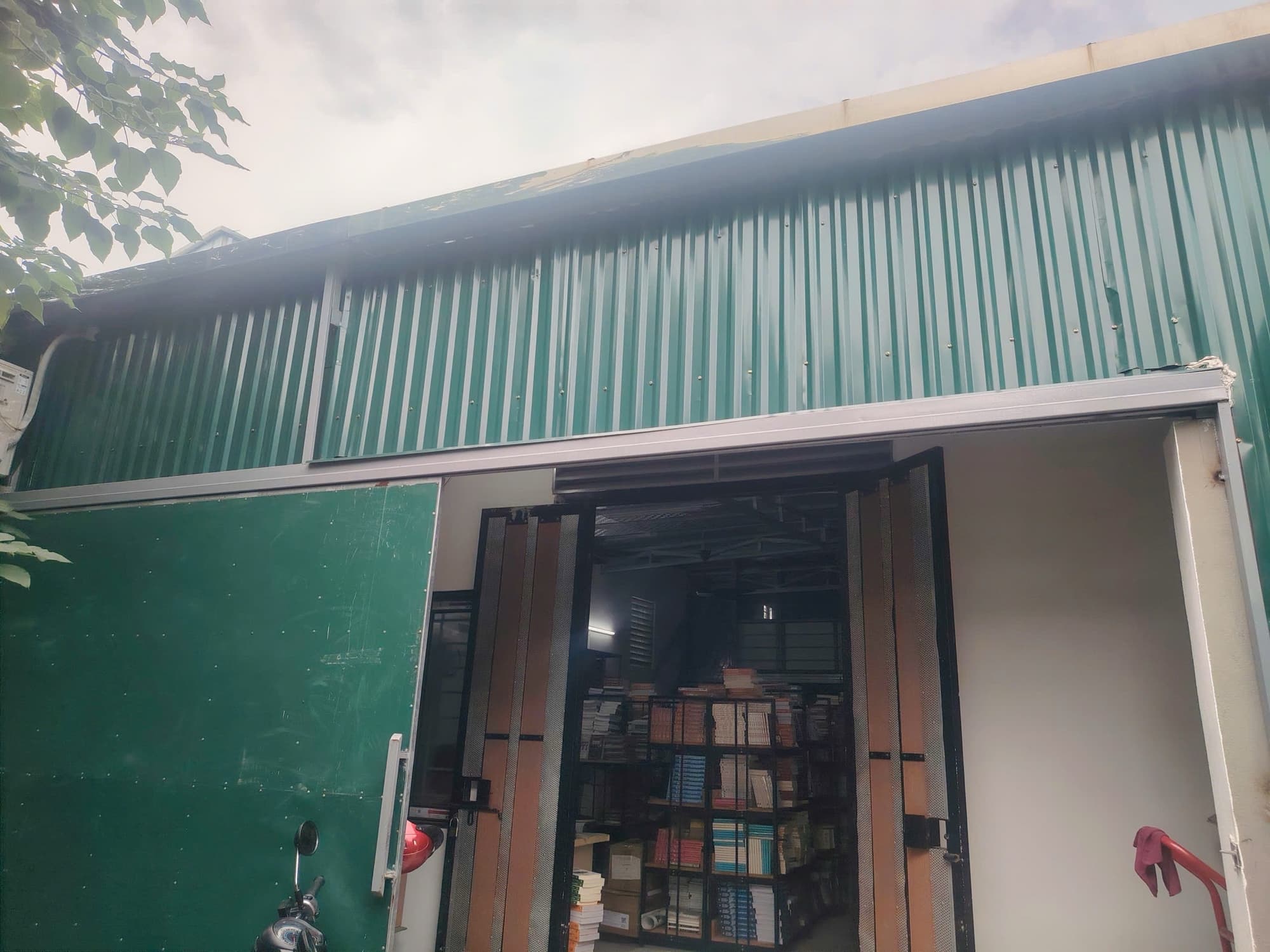 Nhà đất mặt phố, Long Biên, Hà Nội - 111.5m² giá 13.4 tỷ