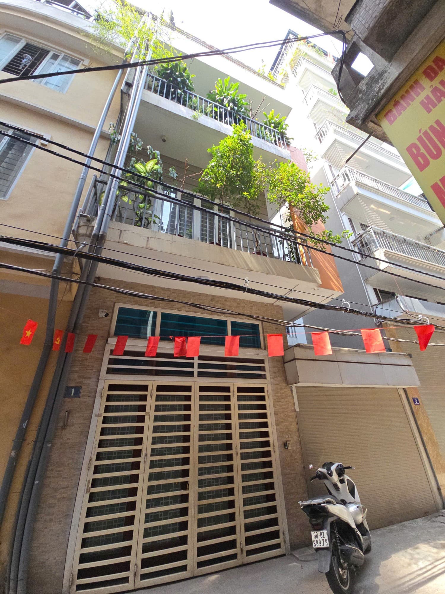 Nhà đất mặt phố, Thanh Xuân, Hà Nội - 87.4m² giá 23.5 tỷ