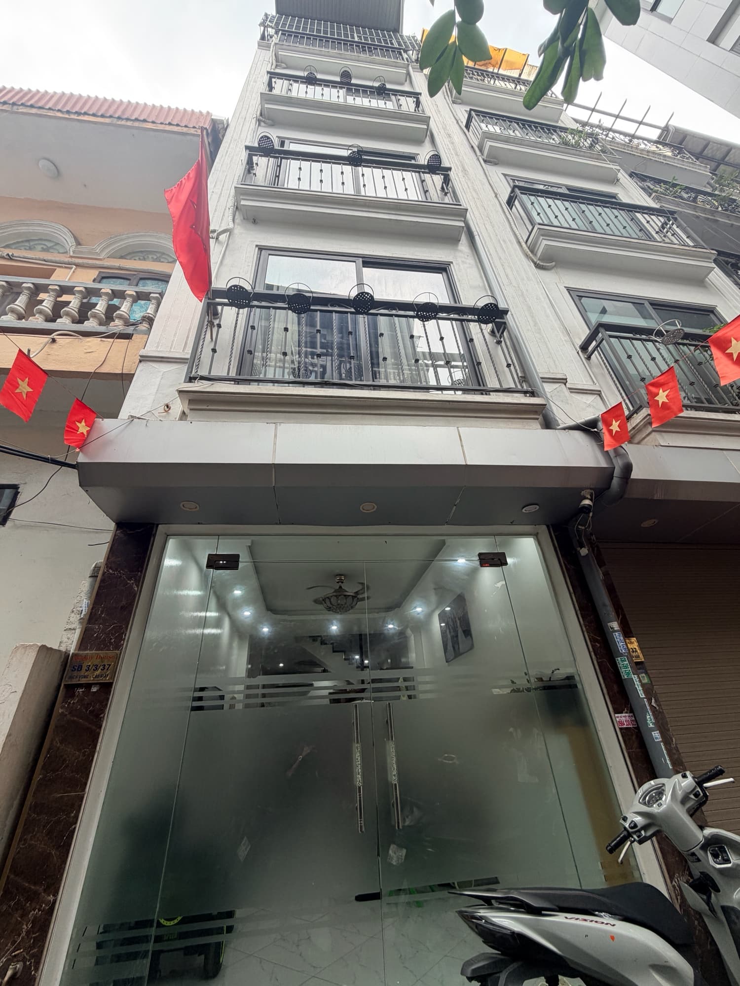 Nhà đất mặt phố, Cầu Giấy, Hà Nội - 36m² giá 14.5 tỷ