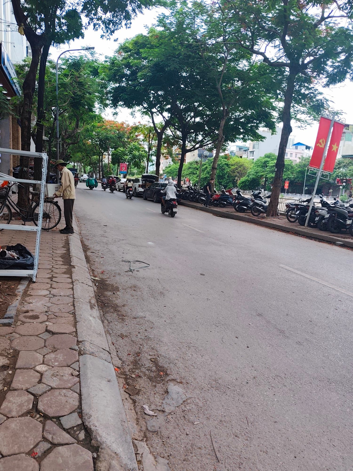 Nhà đất mặt phố, Thanh Xuân, Hà Nội - 26m² giá 7.35 tỷ